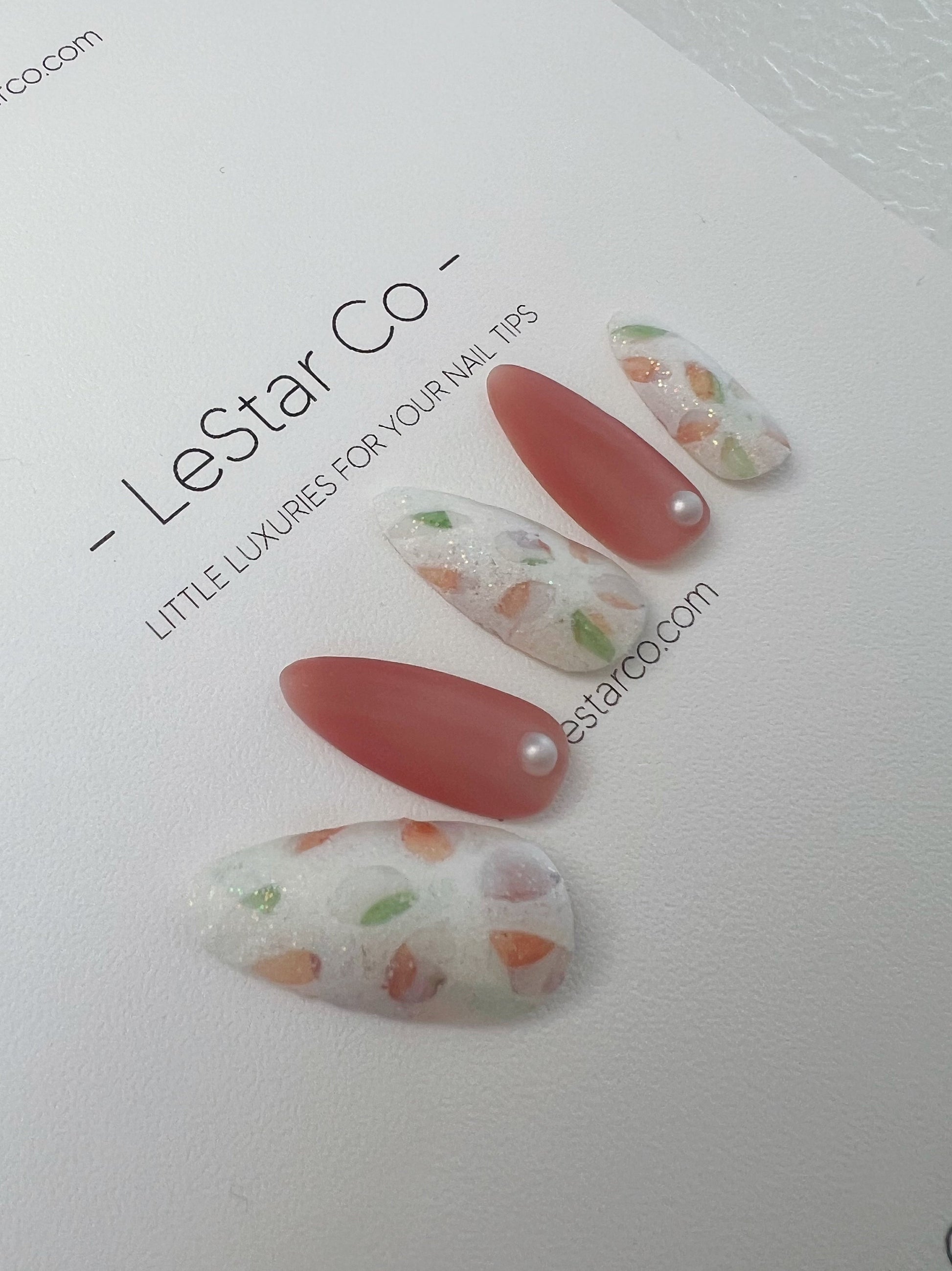 Reusable Matte Flower| Premium Press on Nails Gel | Fake Nails | Cute Fun Colorful Gel Nail Artist faux nails