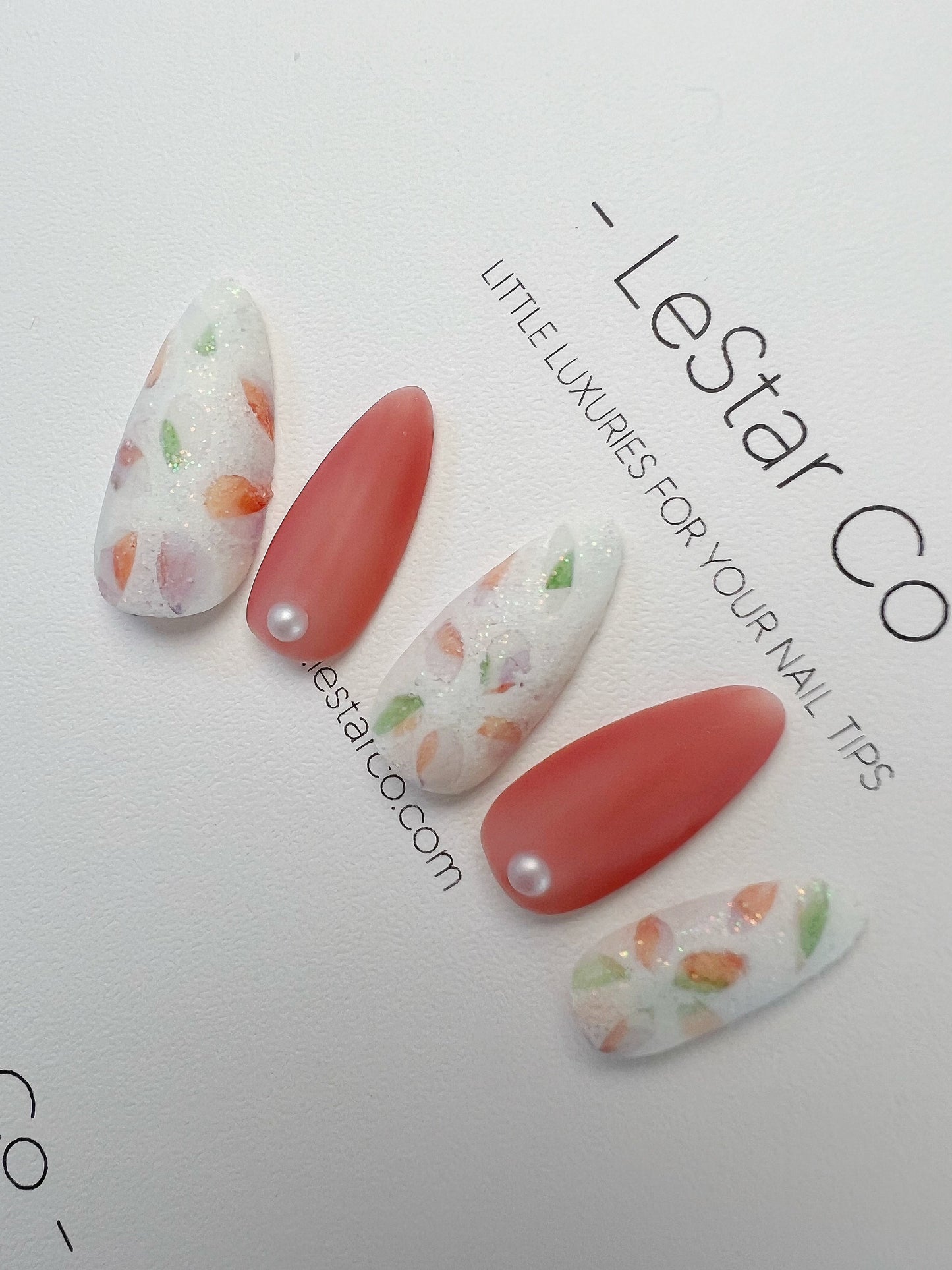 Reusable Matte Flower| Premium Press on Nails Gel | Fake Nails | Cute Fun Colorful Gel Nail Artist faux nails