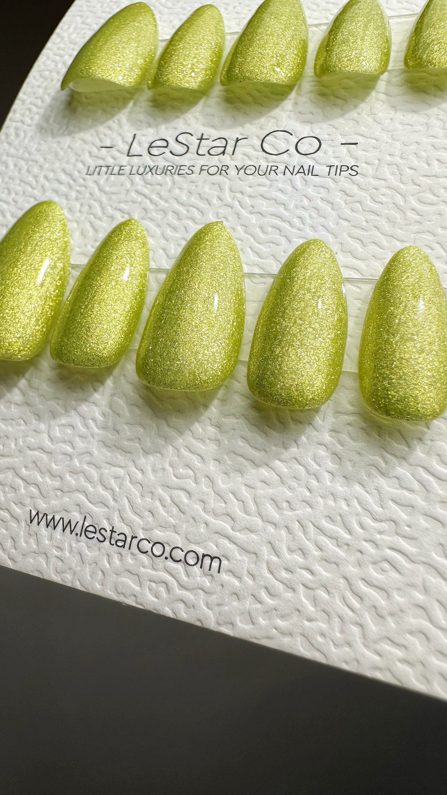 Reusable Vivid Green Shimmering | Nails Premium Press on Nails Gel Manicure | Fake Nails | Handmade | Lestarco faux nails 491zz
