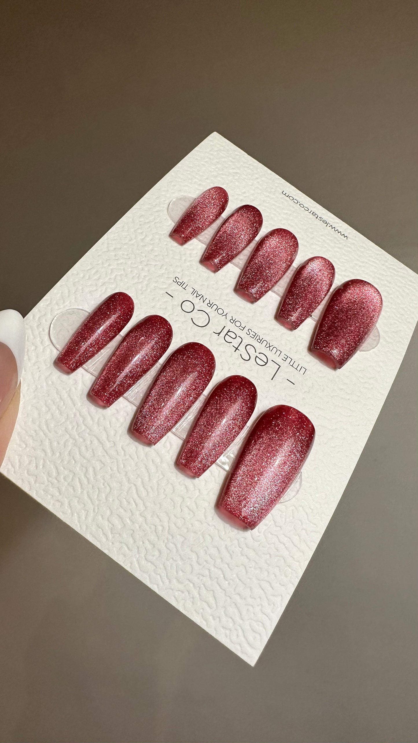 Reusable Wine Red Cat eye | Nails Premium Press on Nails Gel Manicure | Fake Nails | Handmade | Lestarco faux nails TMR515