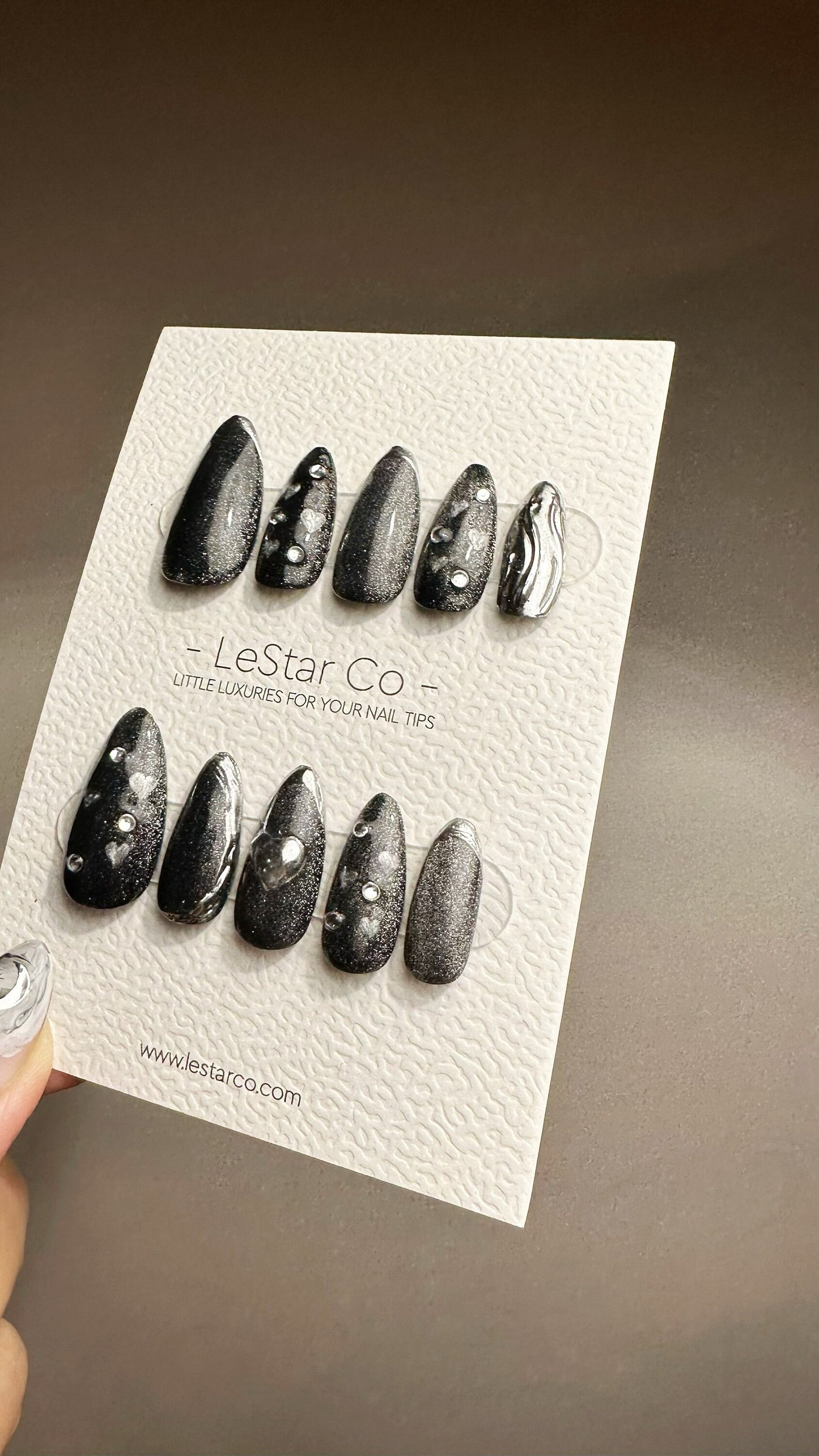 Reusable JTurn It Up | Premium Press on Nails Gel Manicure | Fake Nails | Handmade | Lestarco faux nails TMR528
