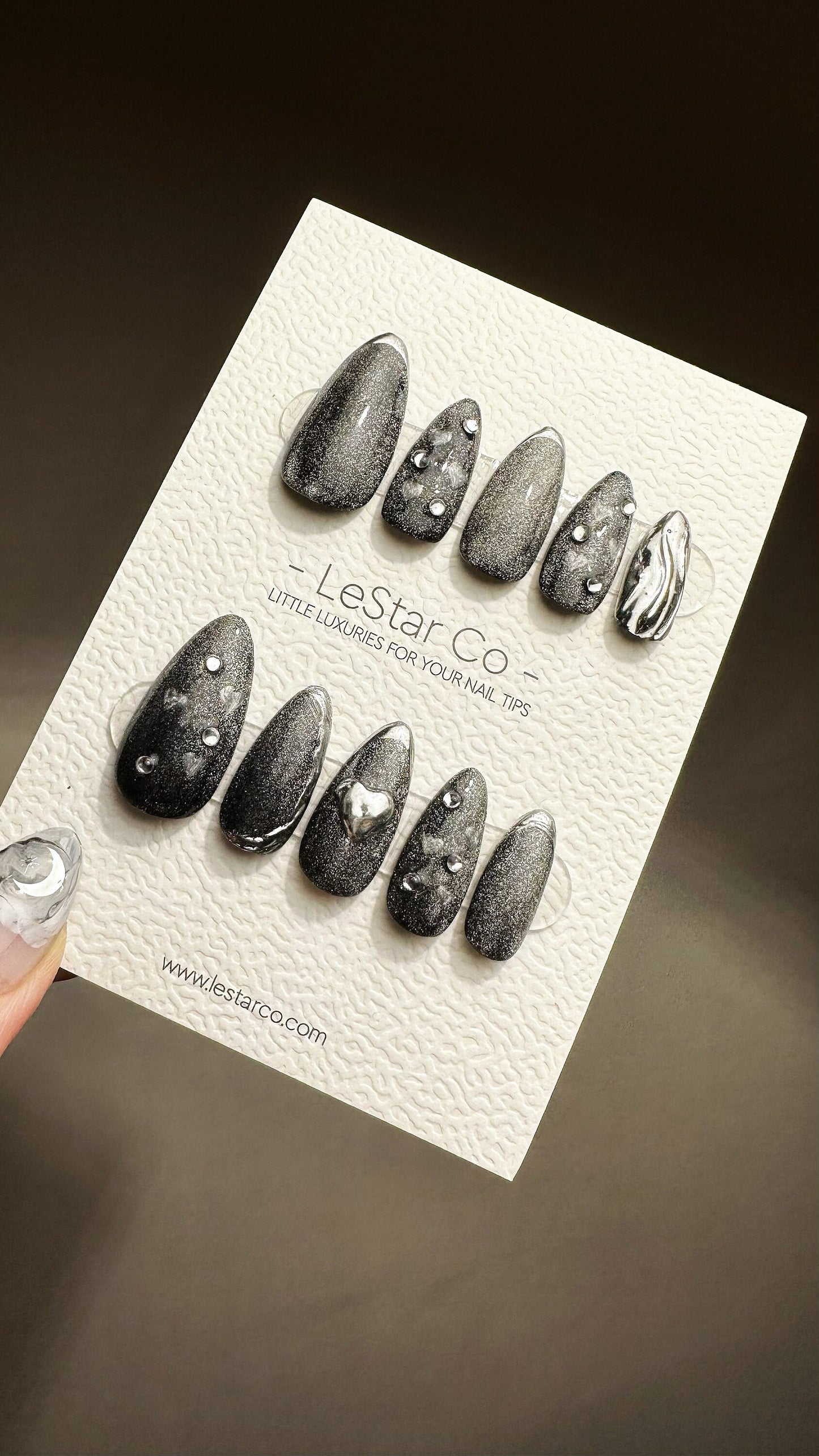 Reusable JTurn It Up | Premium Press on Nails Gel Manicure | Fake Nails | Handmade | Lestarco faux nails TMR528