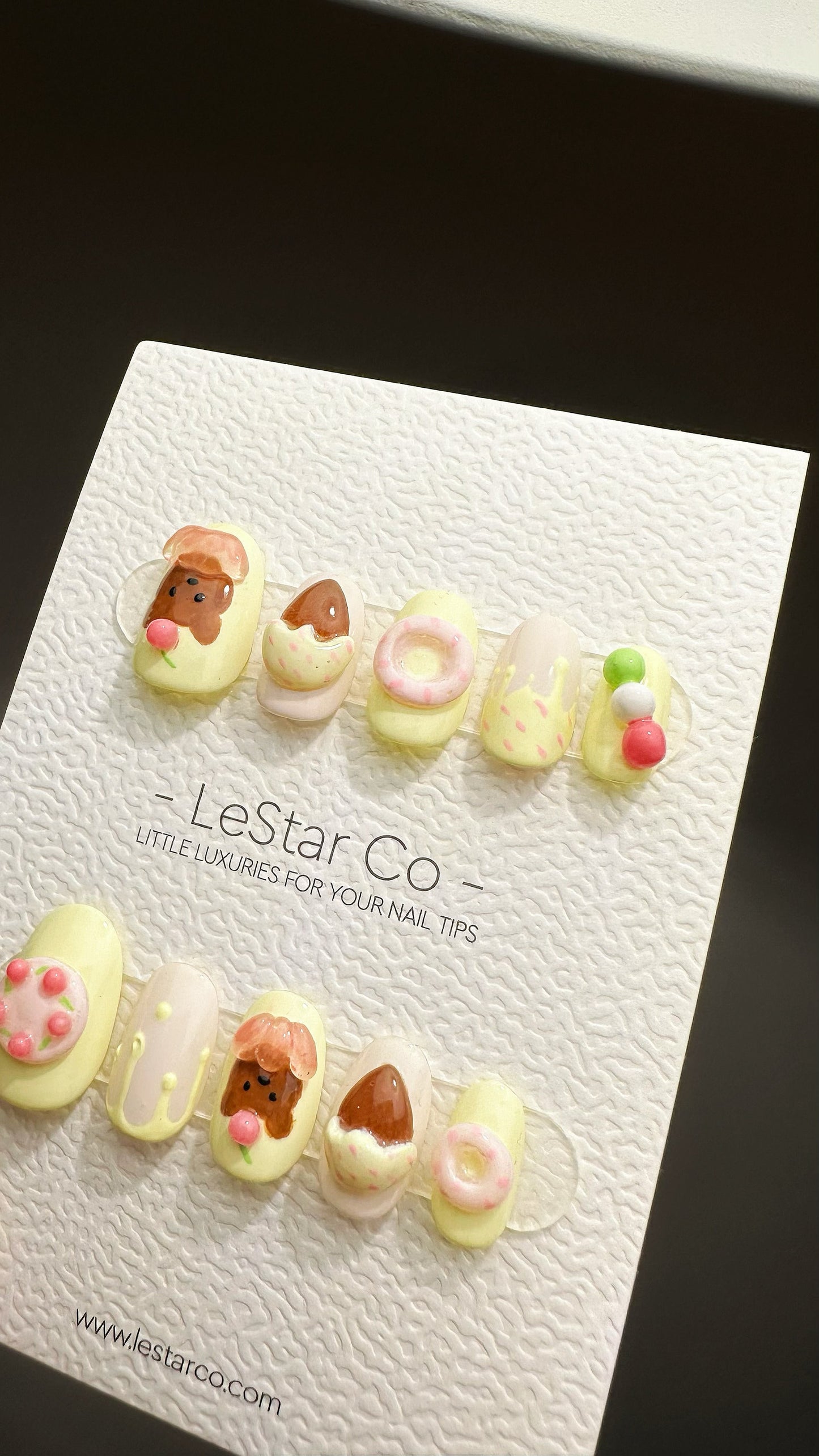 Reusable Bear Cake 3D Design | Premium Press on Nails Gel Manicure | Fake Nails | Handpainted by Professional Nail Faux Nails YR575