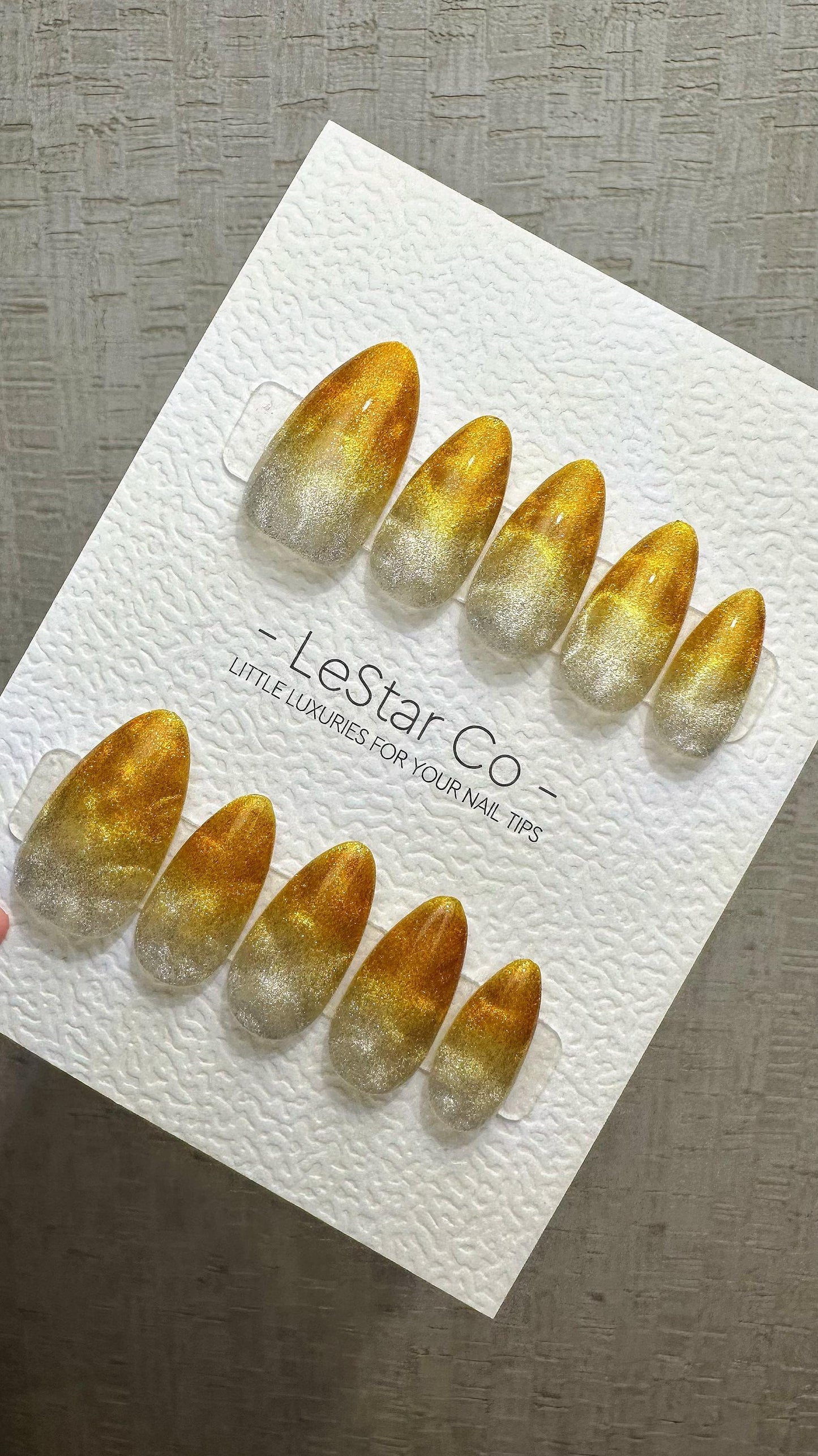 Reusable Sunset Glow Cat Eye Effect| Nails Premium Press on Nails Gel Manicure | Fake Nails | Handmade | faux nails ML918