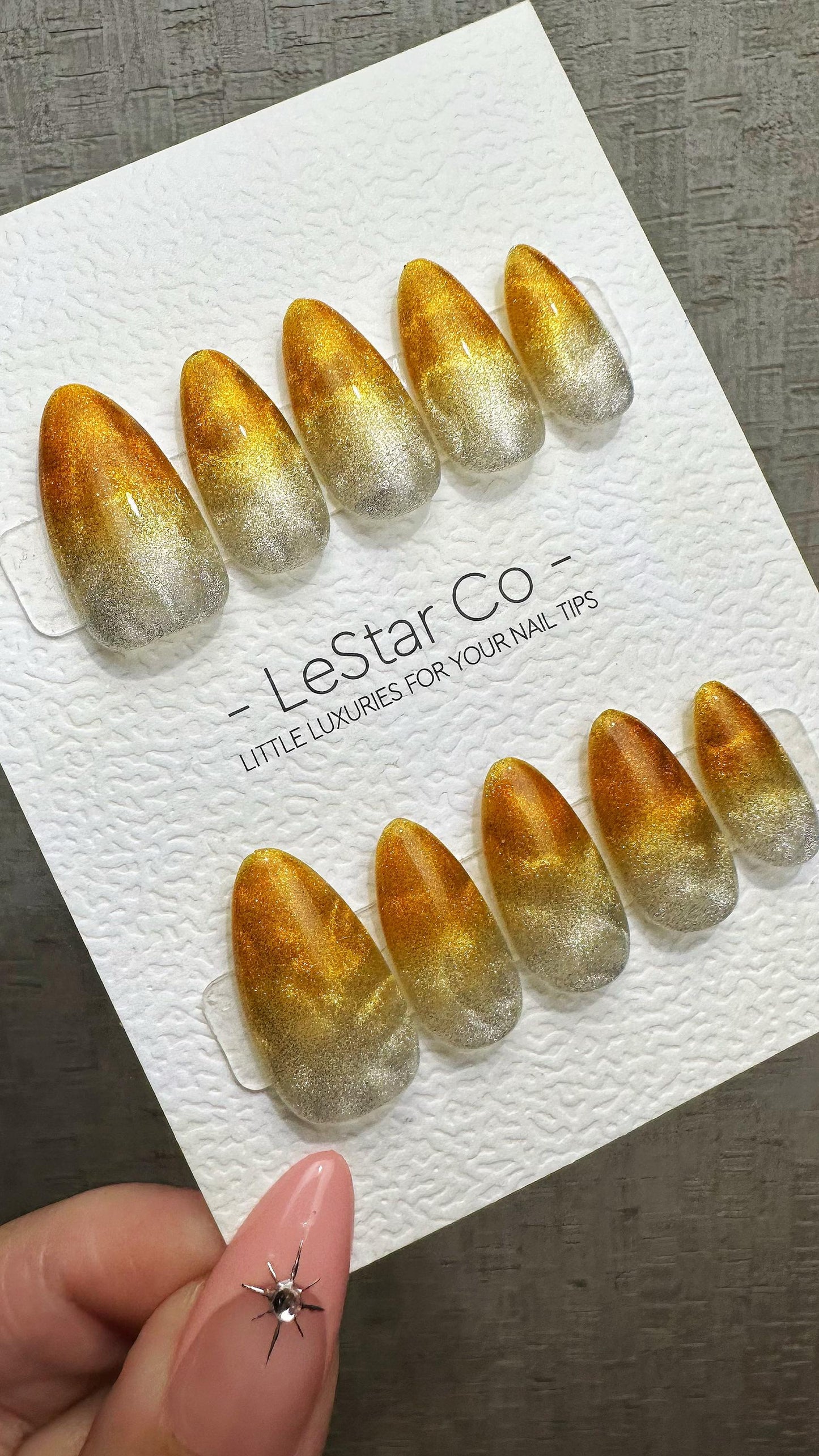 Reusable Sunset Glow Cat Eye Effect| Nails Premium Press on Nails Gel Manicure | Fake Nails | Handmade | faux nails ML918