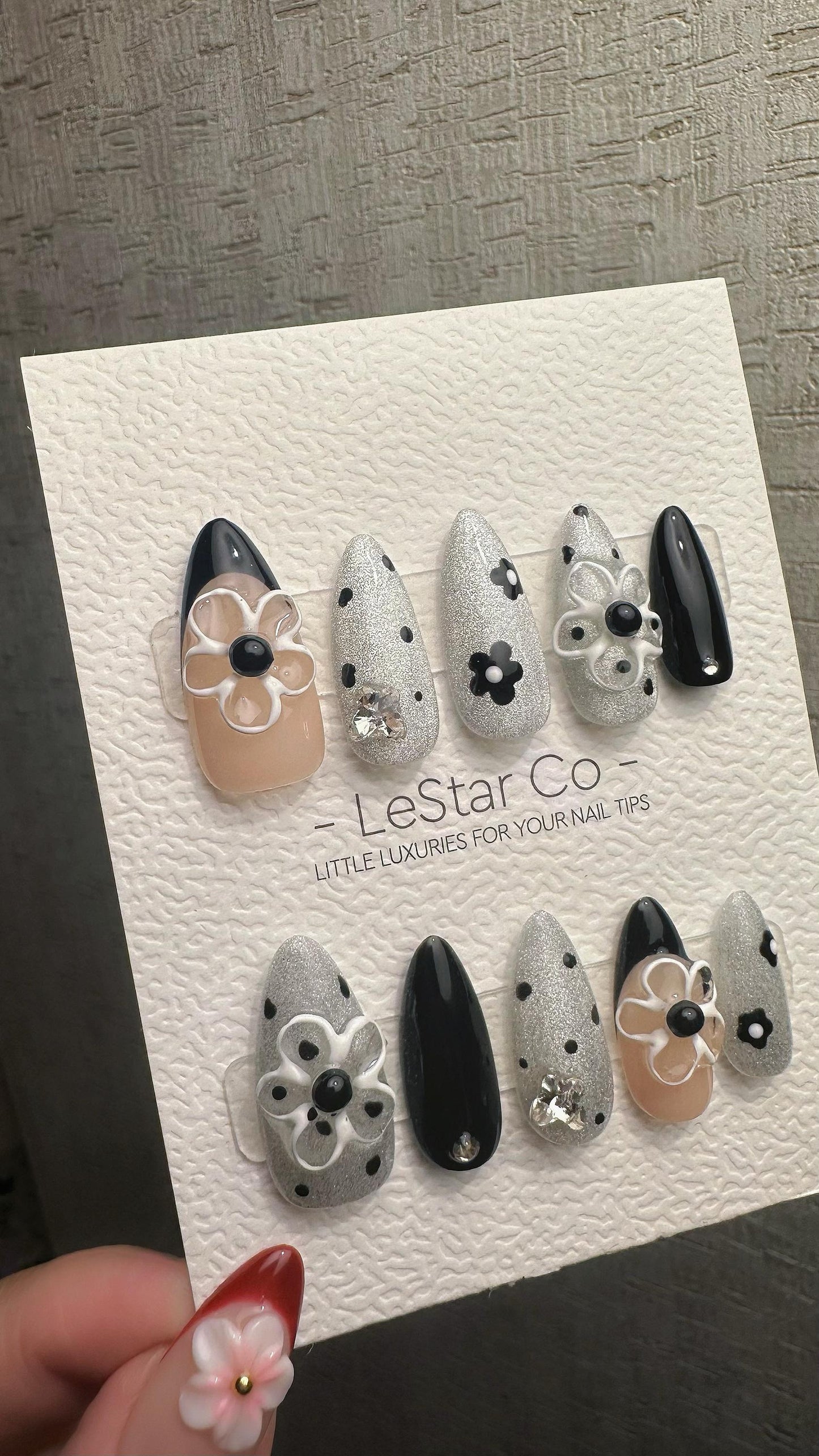 Reusable Black Daisy Glam French Tip| Premium Press on Nails Gel | Fake Nails | Cute Fun Colorful Gel Nail faux nails WM981