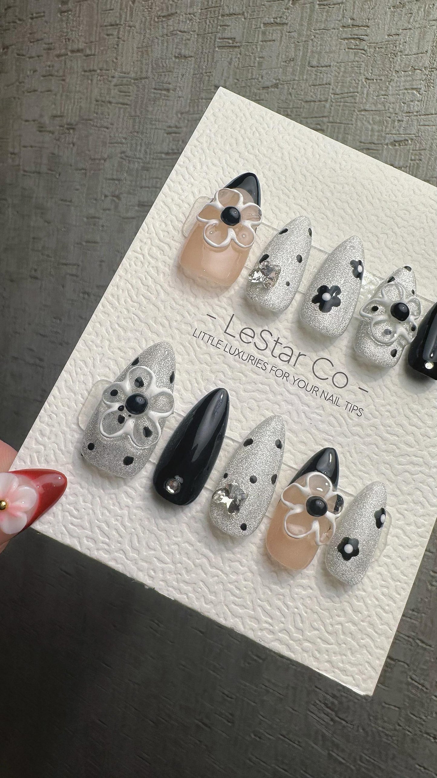 Reusable Black Daisy Glam French Tip| Premium Press on Nails Gel | Fake Nails | Cute Fun Colorful Gel Nail faux nails WM981