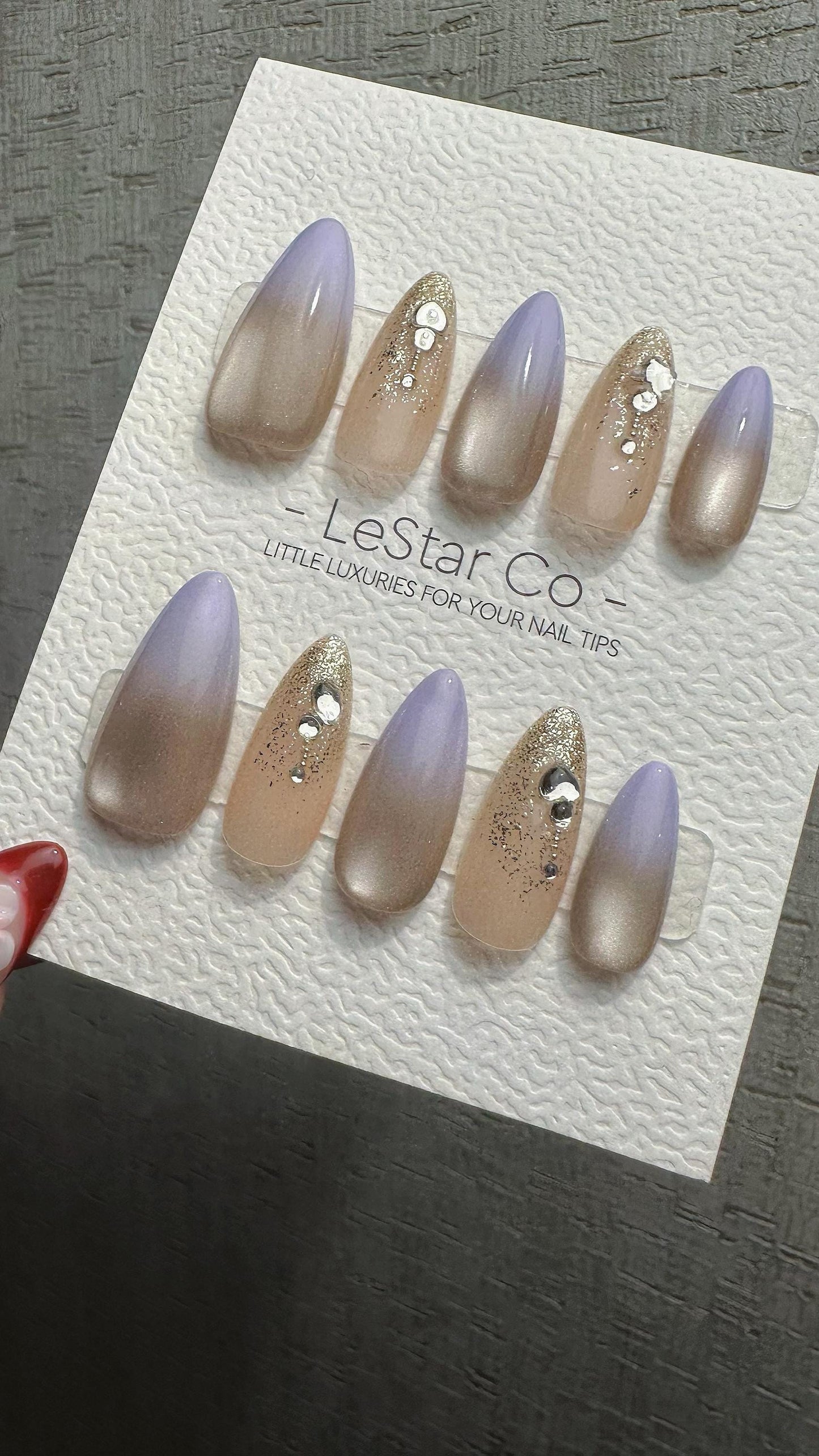 Reusable Nude Lilac Glow Cat Eye Effect| Premium Press on Nails Gel | Fake Nails | Cute Fun Colorful Gel Nail faux nails WM984