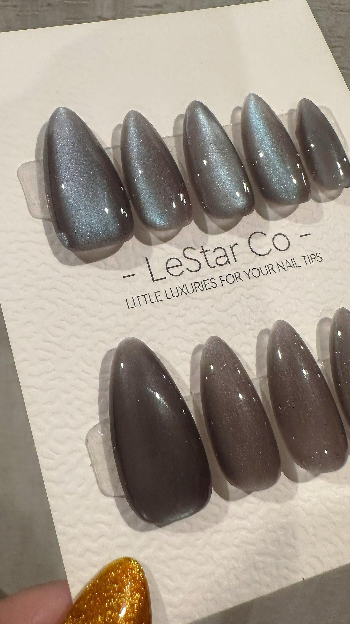 Reusable Frosted Azure Purple Cat Eye Effect | Nails Premium Press on Nails Gel Manicure Handprint Pressons Handmade | Lestarco nails WM992