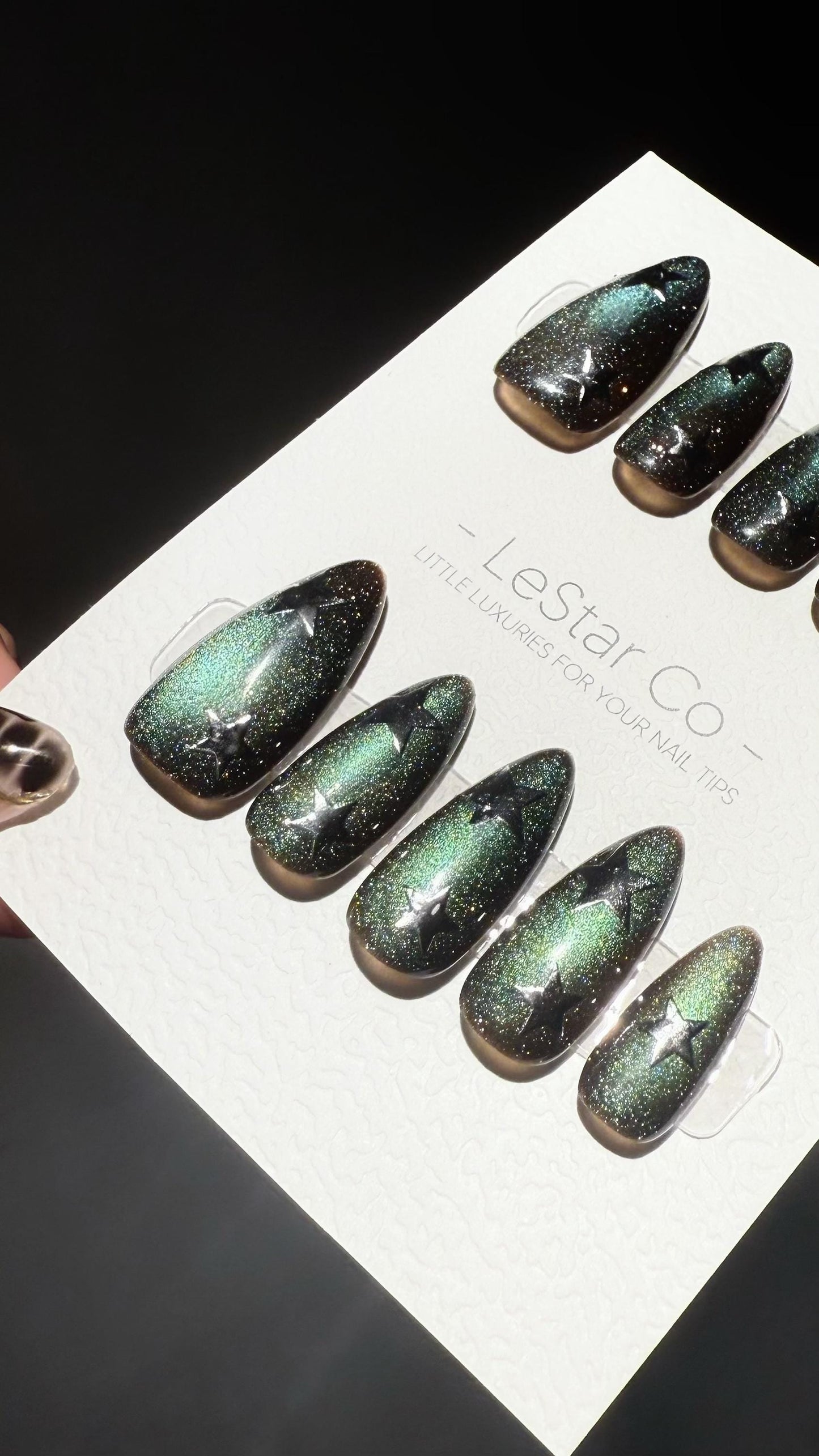 Reusable Galactic Green Cat Eye Effect | Premium Press on Nails Gel Hand Painted Pressons Customizable Gel Nail Artist faux nails WM1004