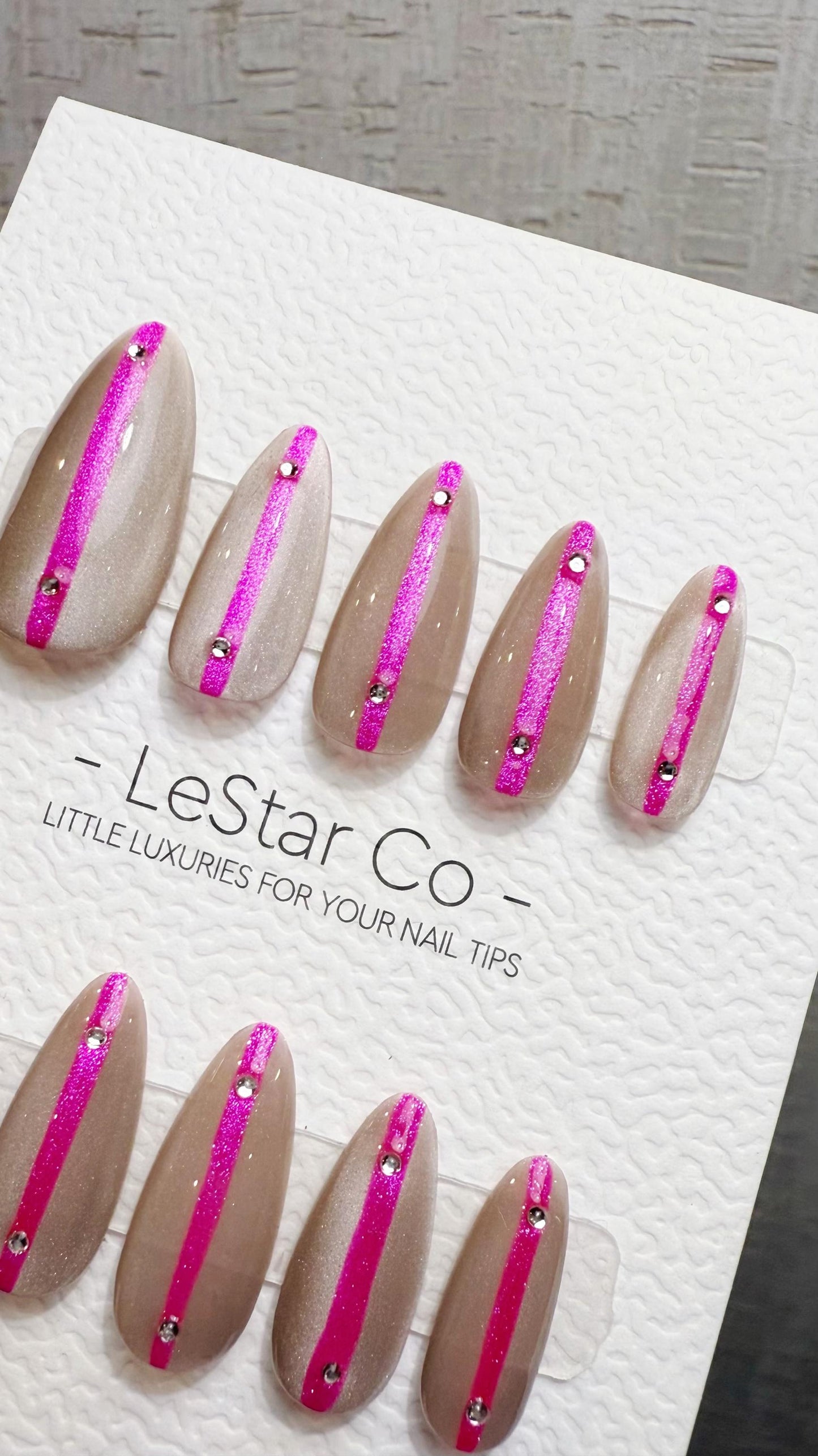 Reusable Neon Elegance Hot Pink Strike| Premium Press on Nails Gel Hand Painted Pressons Customizable Gel Nail Artist faux nails TMW1017