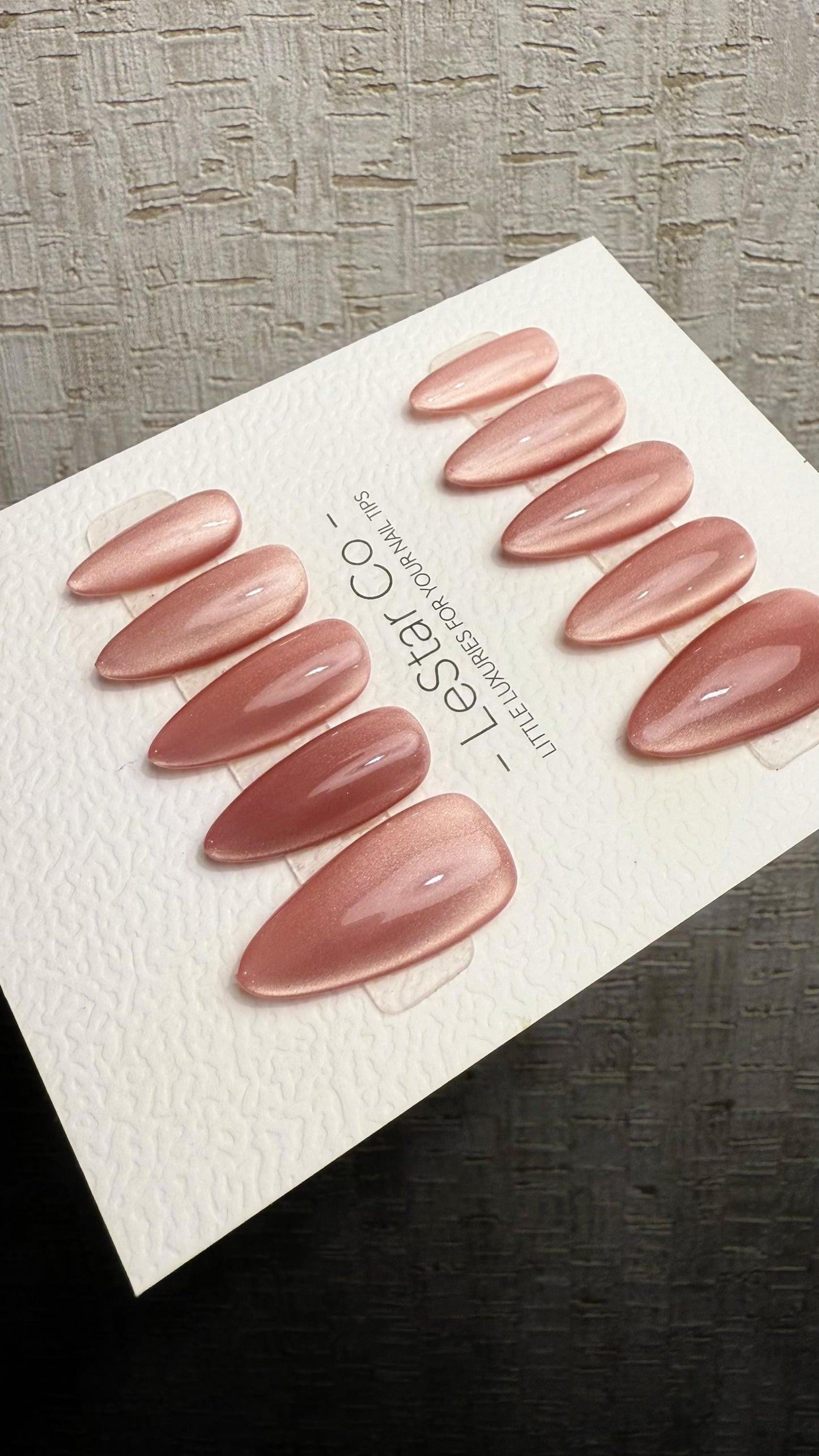 Reusable Silky Rosewood Cat Eye Effect | Nails Premium Press on Nails Gel Manicure Handprint Pressons Handmade | Lestarco nails WM1021