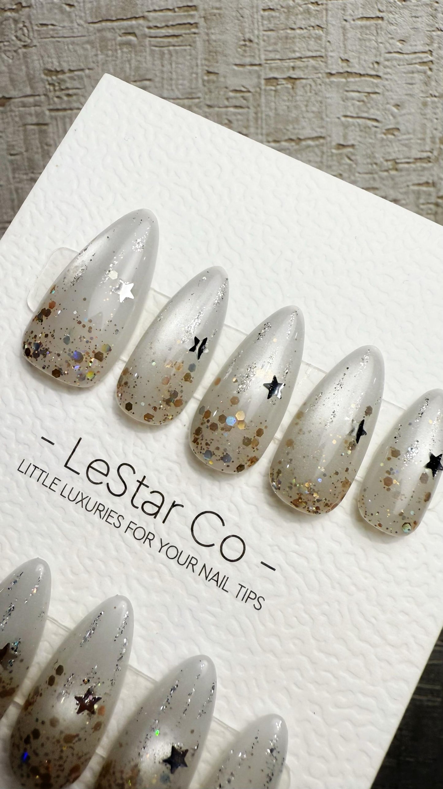 Reusable Silver Comet Cat Eye Effect| Premium Press on Nails Gel | Fake Nails | Cute Fun Colorful Gel Nail faux nails WM1022
