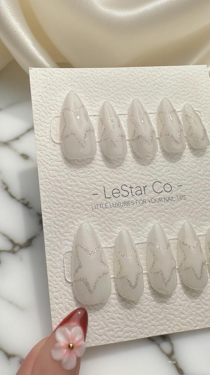 Reusable Celestial Outline | Premium Press on Nails Gel Hand Painted Pressons Pressons Colorful Gel Nail Artist faux nails 983WM