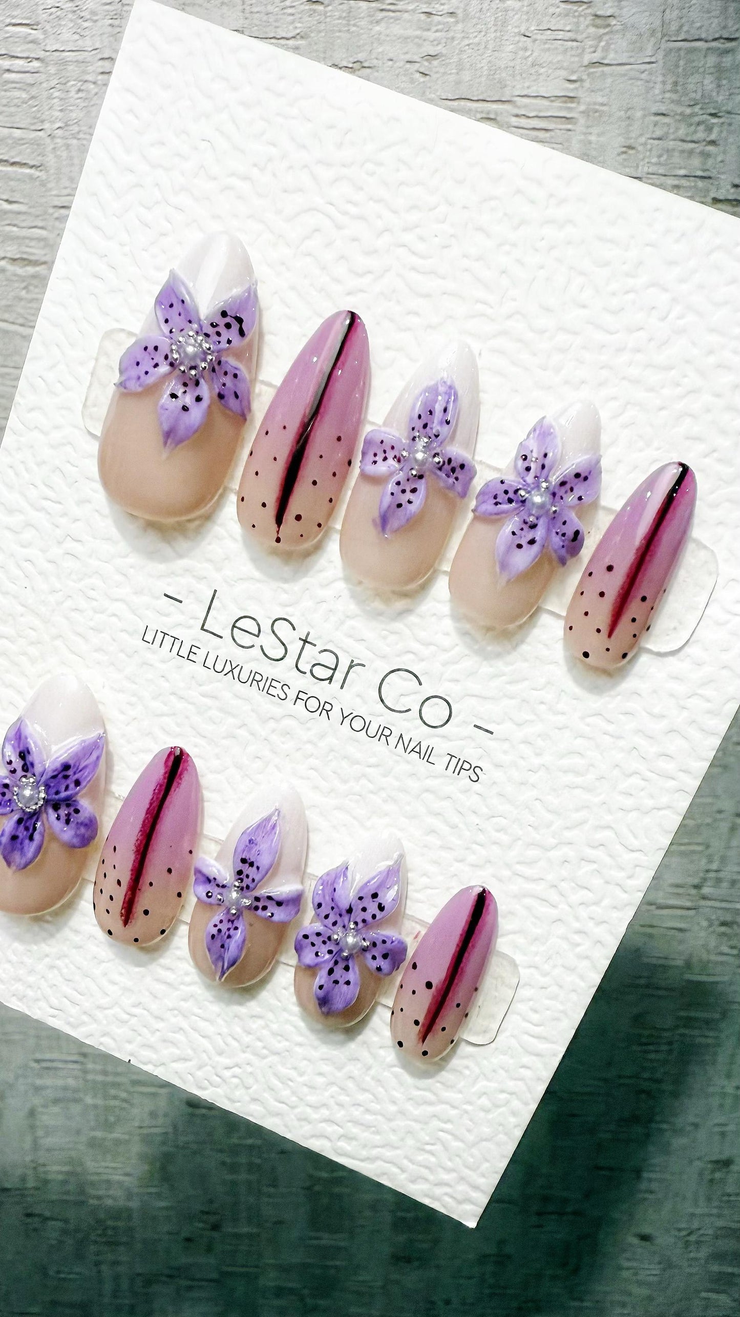 Amethyst Bloom 3D Flower French Tip Press On Nails Handmade Reusable Gel Nails ML1046