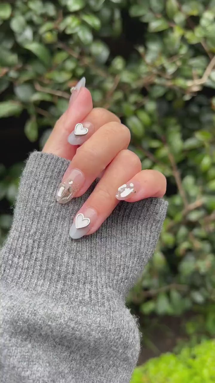 Reusable Grey and Silver Heart | Premium Press on Nails Gel | Fake Nails | Cute Fun Colorful Colorful Gel Nail Artist faux nails xx216