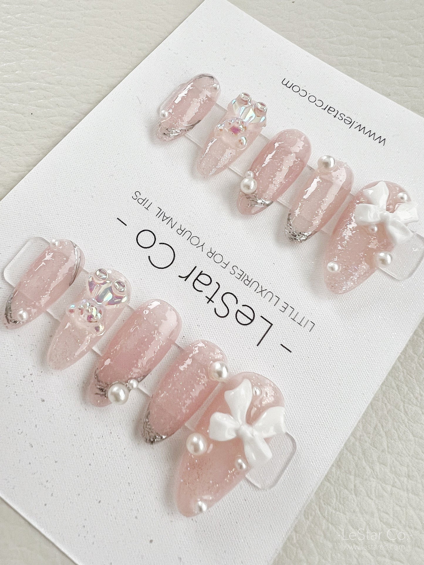 Reusable Ribbon Bear Pearl | Premium Press on Nails Gel Manicure | Fake Nails | Handmade | Lestarco faux nails 129zz