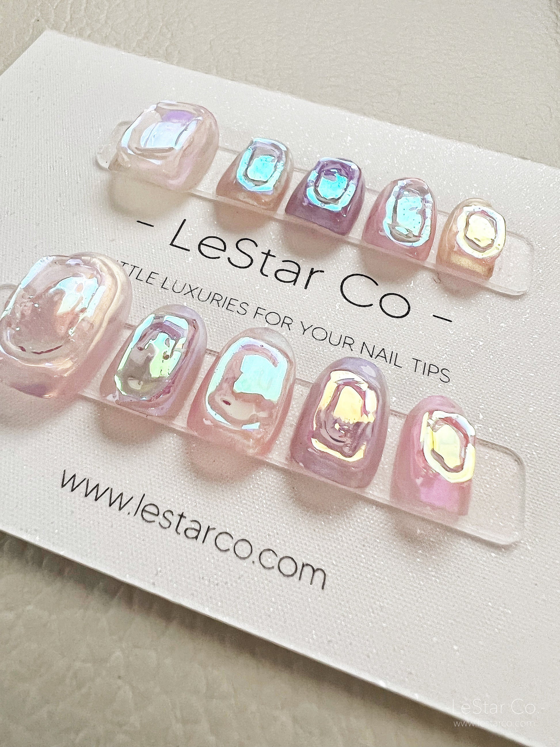 Reusable Iridescent Icy Premium Short Press on Nails Gel Manicure | Fake Nails | Handmade | Lestarco faux nails 132zz
