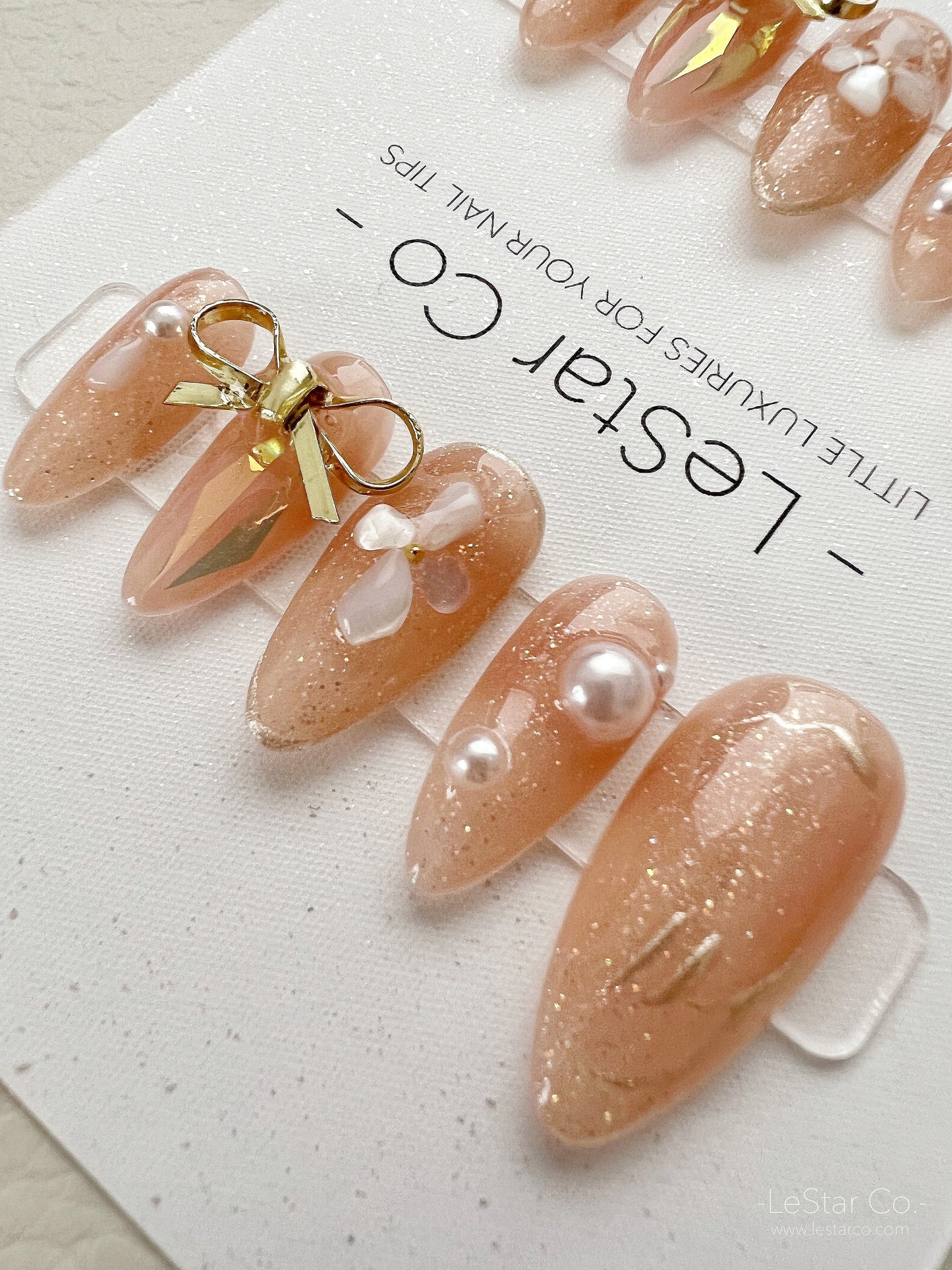 Reusable Cute Bow Premium Short Press on Nails Gel Manicure | Fake Nails | Handmade | Lestarco faux nails XWZ127