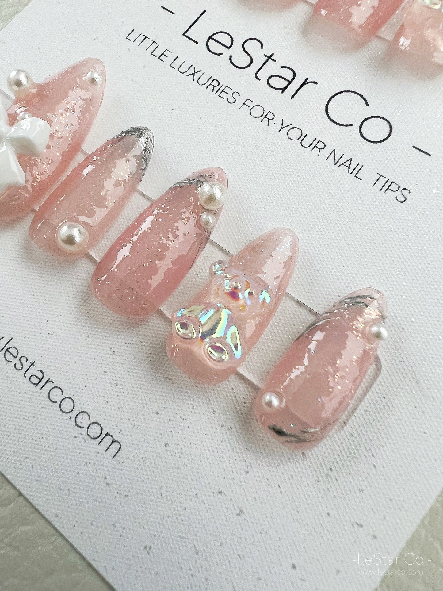 Reusable Ribbon Bear Pearl | Premium Press on Nails Gel Manicure | Fake Nails | Handmade | Lestarco faux nails 129zz