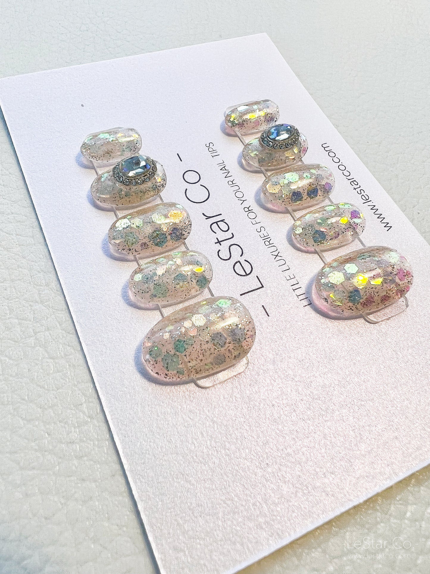 Reusable Glitter w/ Oval Gem Premium Press on Nails Gel Manicure | Fake Nails | Handmade | Lestarco faux nails XWZ099