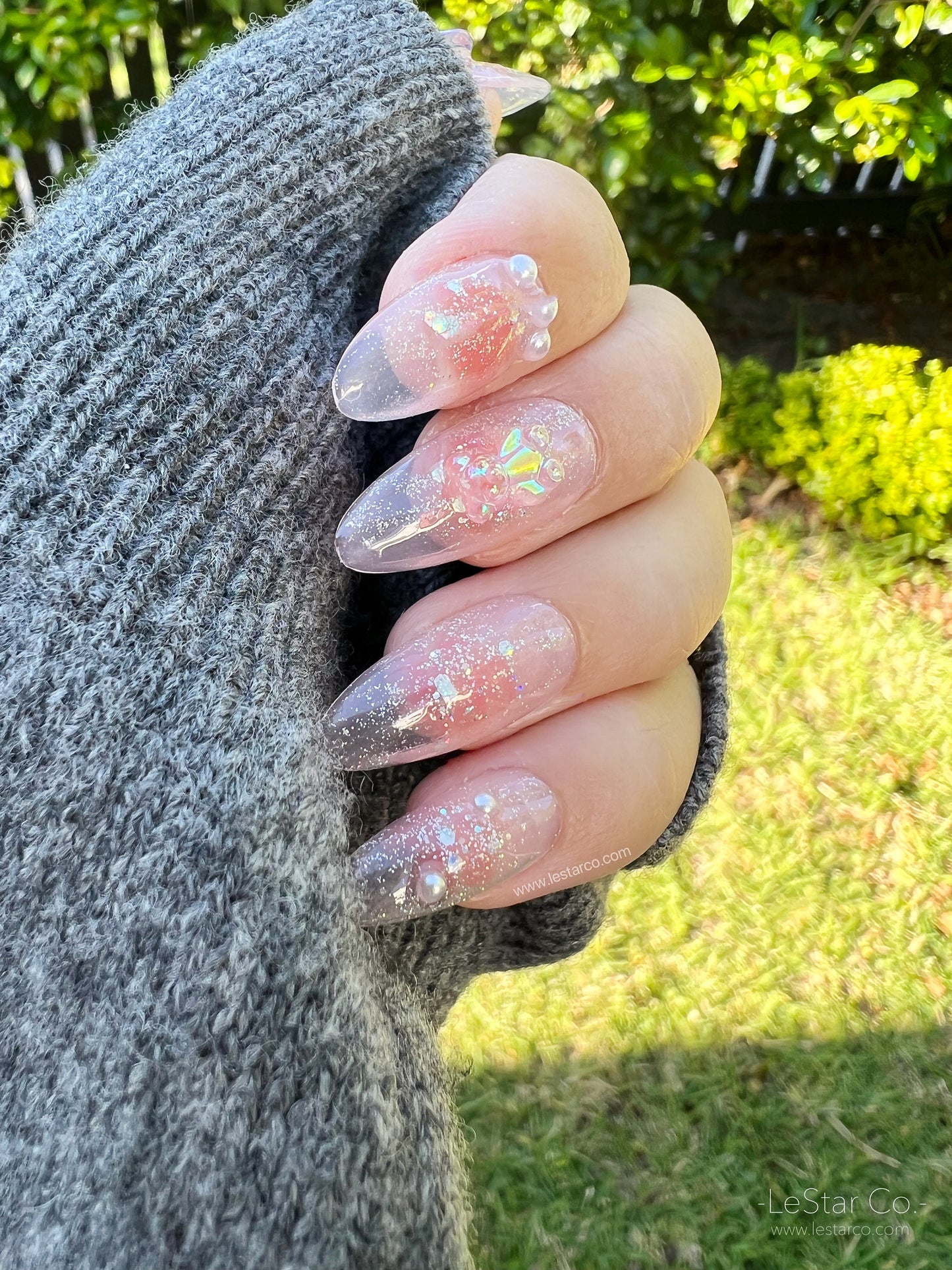 Reusable Aurora Heart Bear Nails Premium Short Press on Nails Gel Manicure | Fake Nails | Handmade | Lestarco faux nails MXJ163