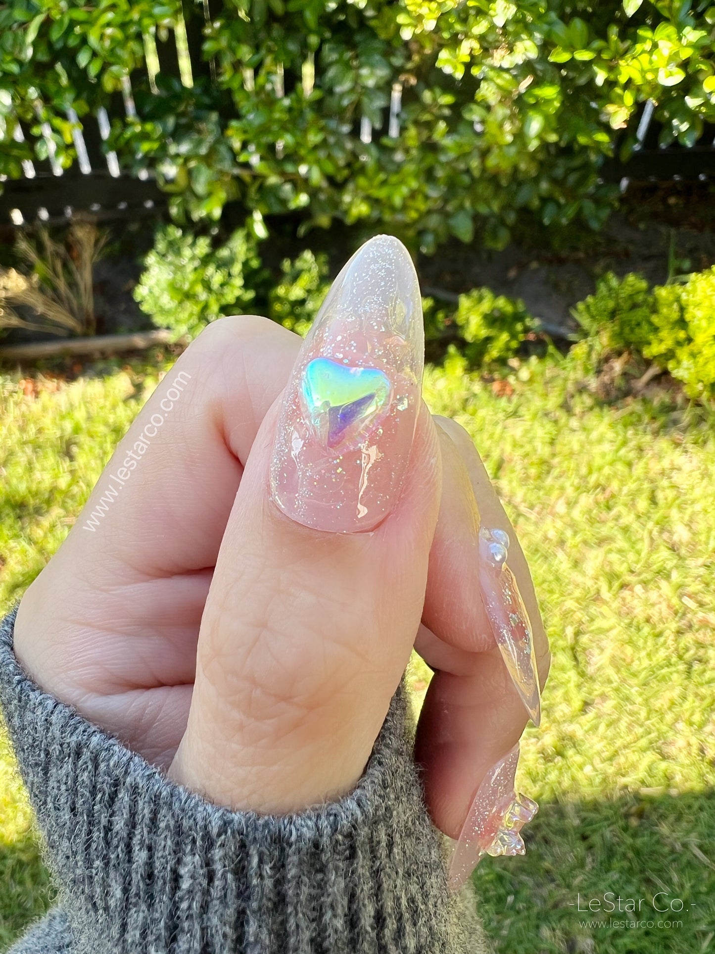Reusable Aurora Heart Bear Nails Premium Short Press on Nails Gel Manicure | Fake Nails | Handmade | Lestarco faux nails MXJ163