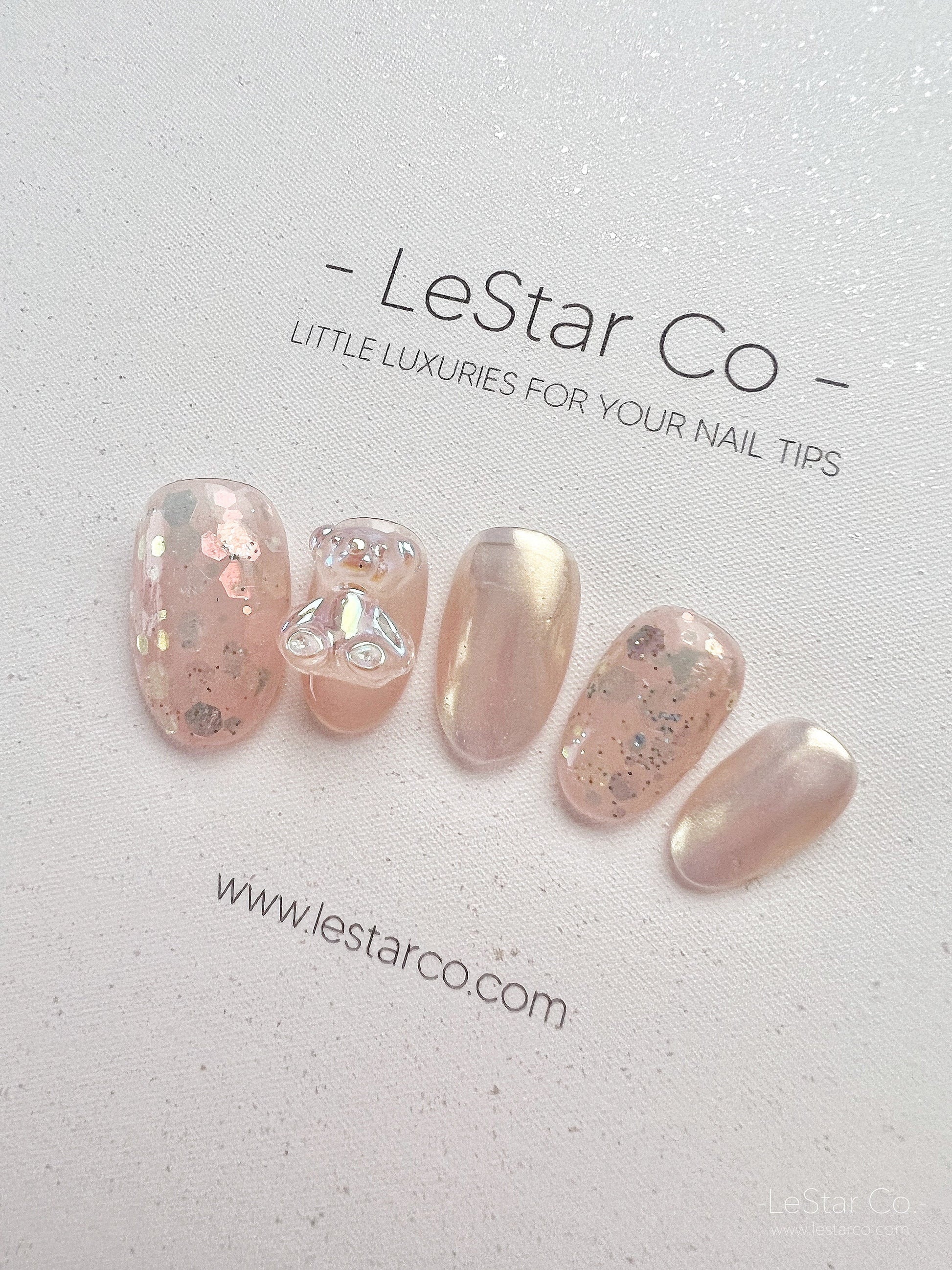 Reusable Aurora Bear Nails Premium Short Press on Nails Gel Manicure | Fake Nails | Handmade | Lestarco faux nails XWZ168