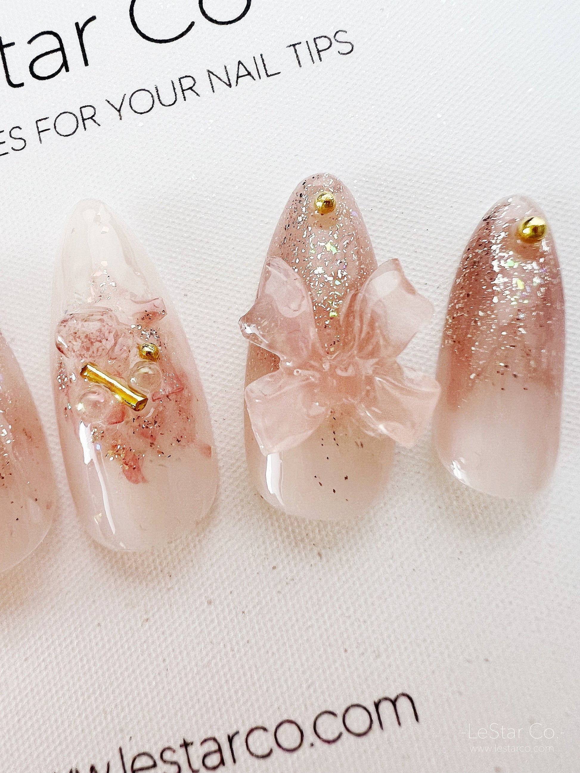 Reusable Pink Crystal and Bow Color Changes under sun | Premium Press on Nails Gel Manicure | Fake Nails | Handmade | Lestarco 153zz