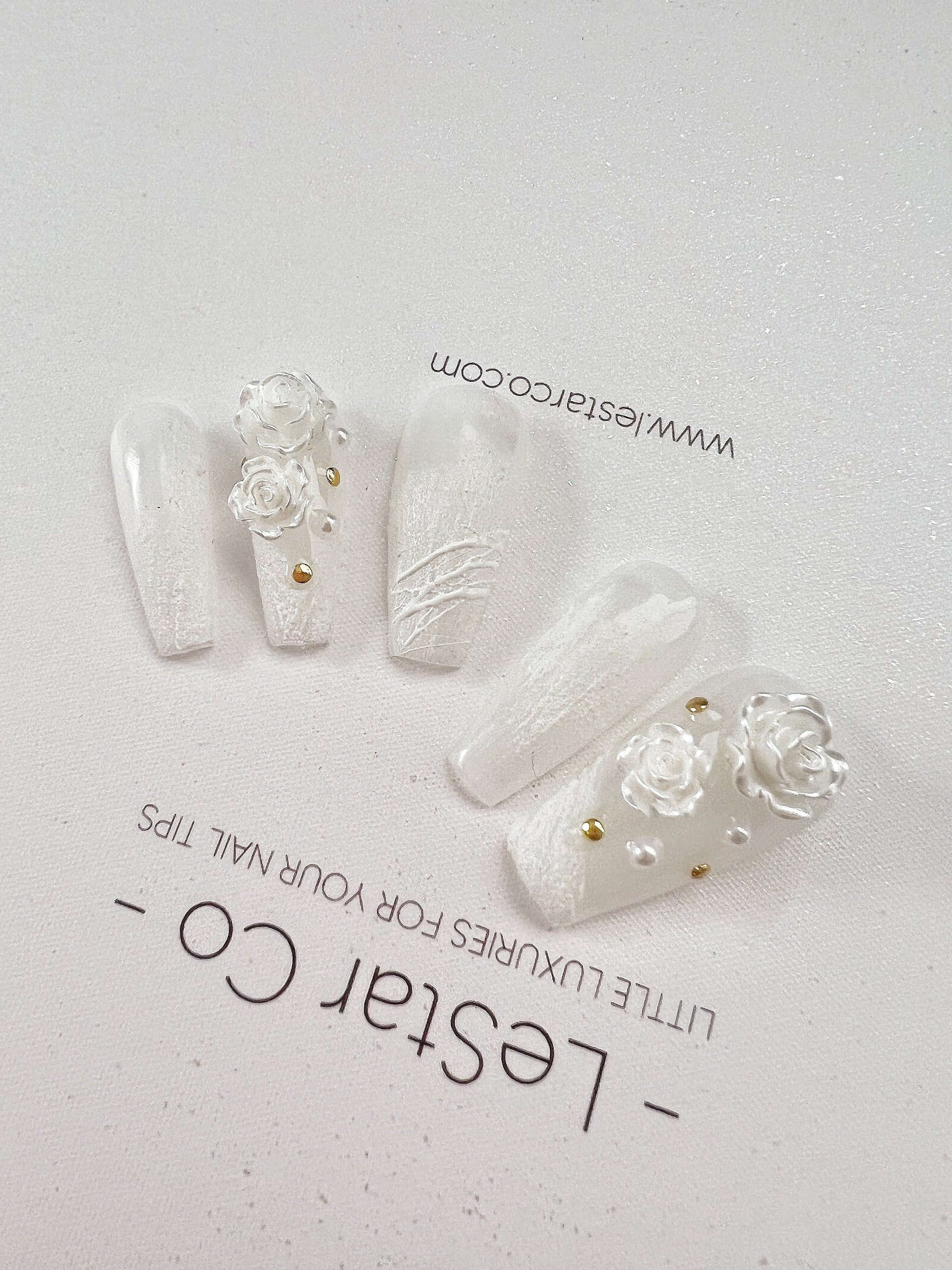 Reusable White Rosa Alba  | Premium Press on Nails Gel | Fake Nails | Cute Fun Colorful Colorful Gel Nail Artist faux nails XWZ183