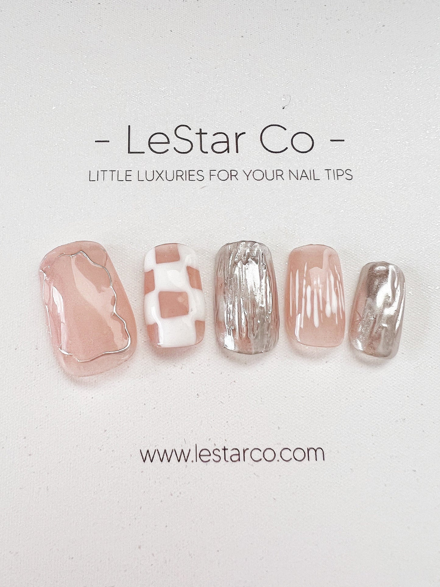 Reusable White Checkerboard | Premium Press on Nails Gel | Fake Nails | Cute Fun Colorful Colorful Gel Nail Artist faux nails XWZ184