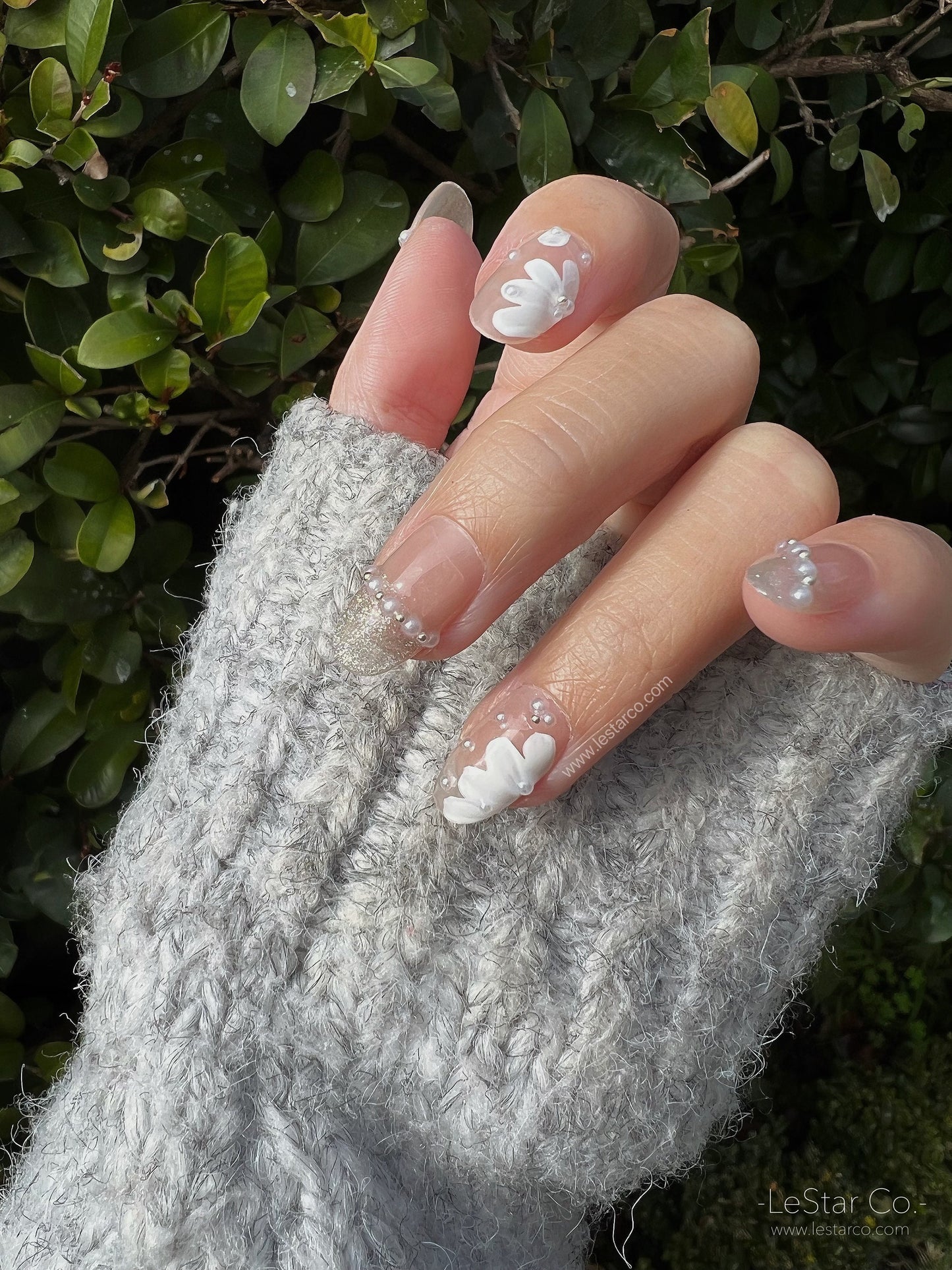 Reusable White Flower Pearl | Premium Press on Nails Gel | Fake Nails | Cute Fun Colorful Colorful Gel Nail Artist faux nails xx203