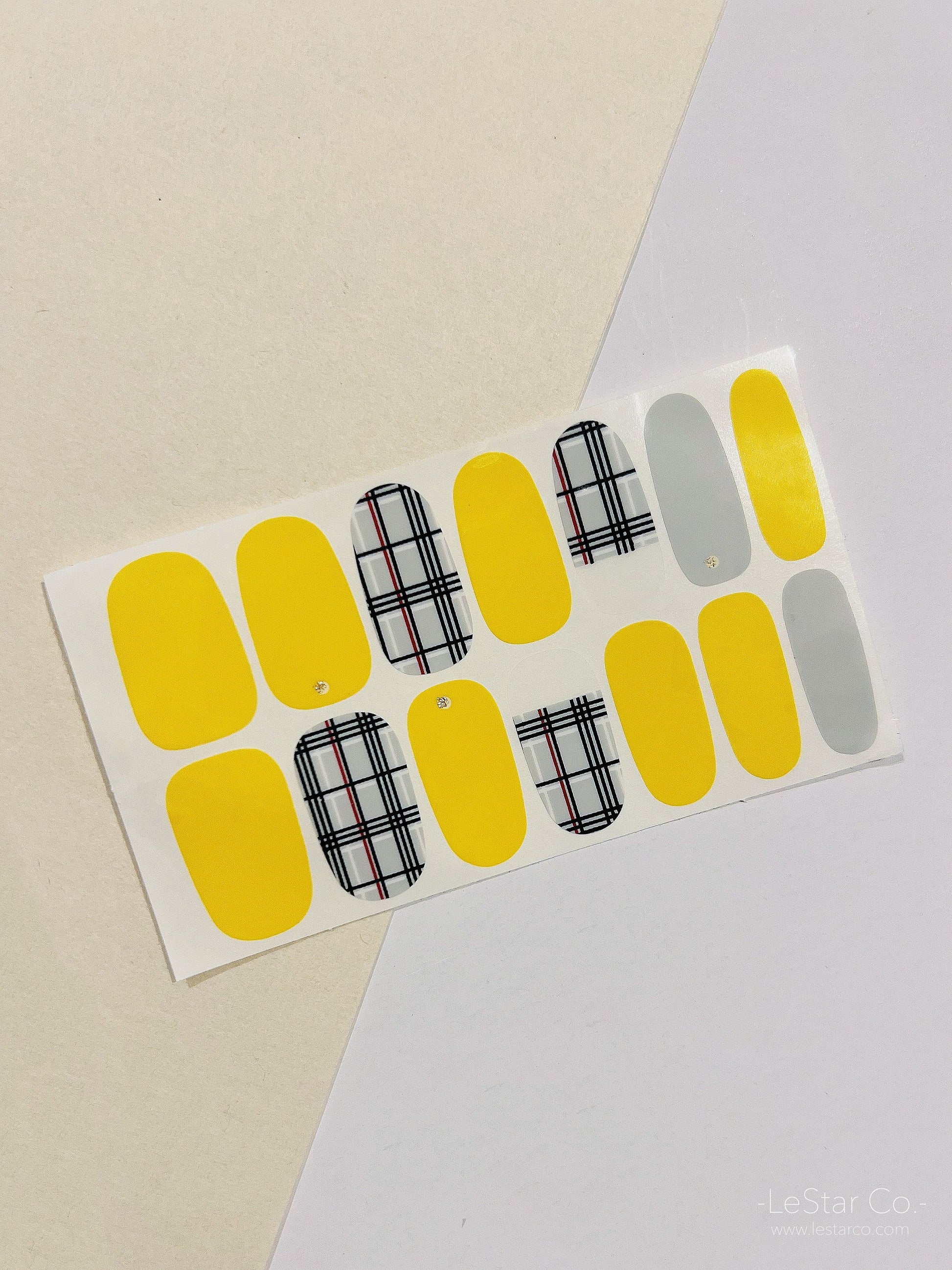 Brown Bear Gel Nail Wraps Base Nail Wrap Nail Strips Nail Polish Strips Nail Stickers Home Nail DIY False Tips Manicure Nail Art Supply
