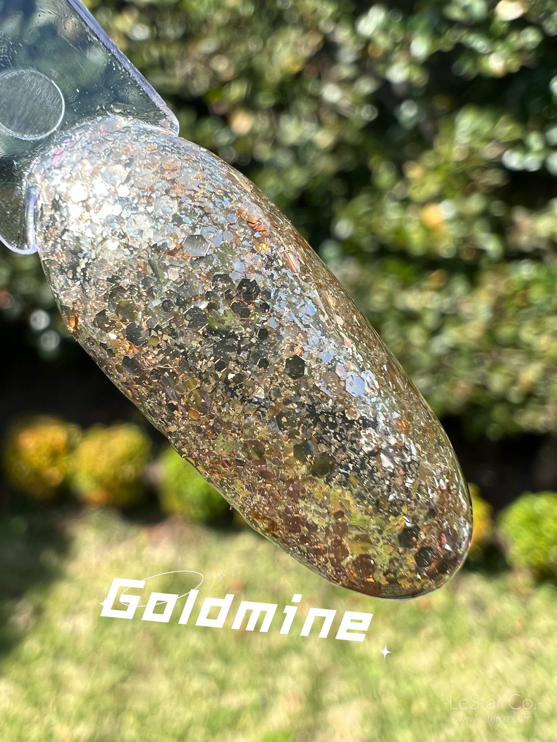 Goldmine | Chunky gold flakes | Ultra Shine Long Lasting Brush on UV Gels Home Nail DIY False Tips Manicure Nail Art Supply