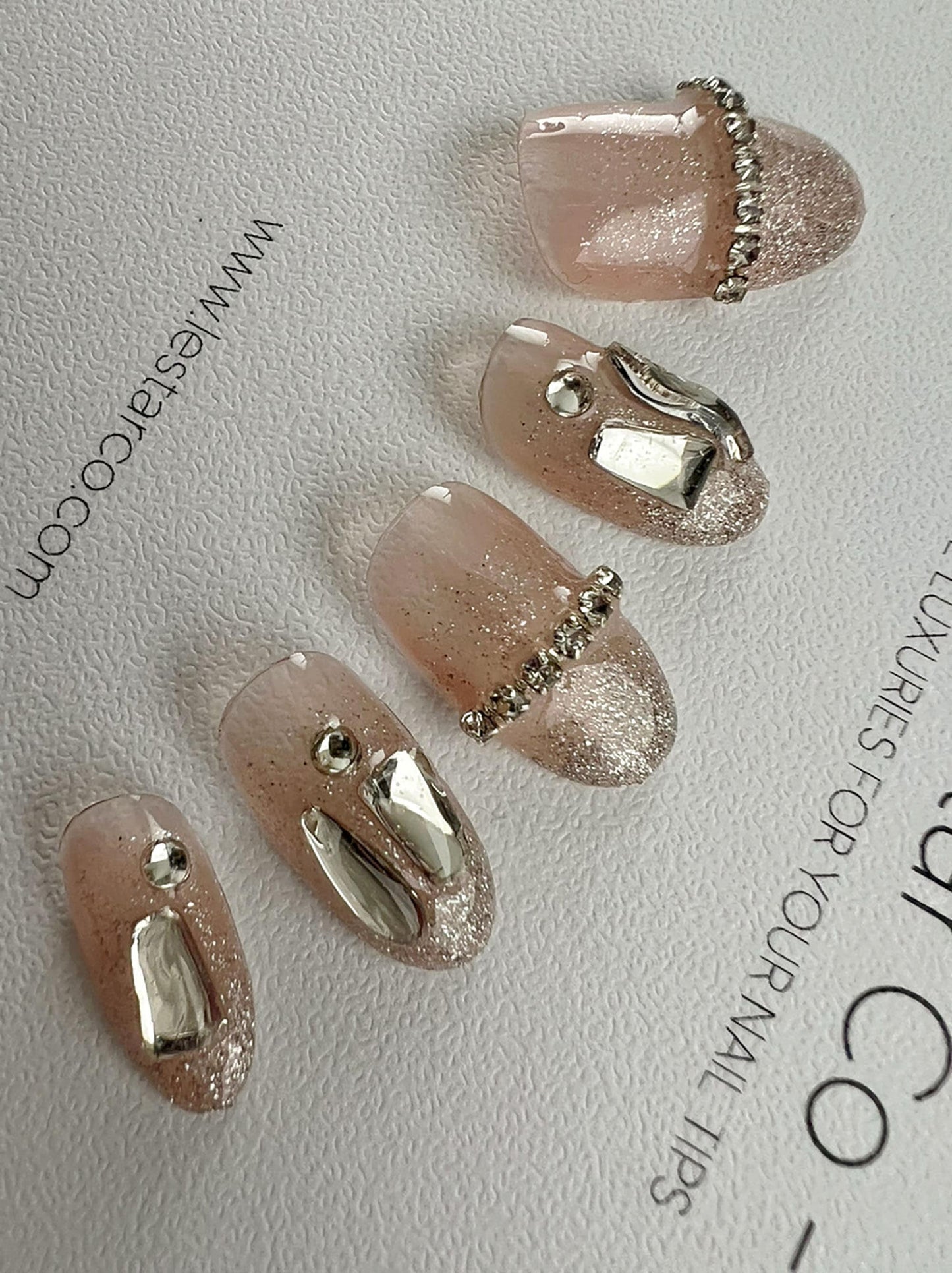 Reusable Grey and Silver Heart | Premium Press on Nails Gel | Fake Nails | Cute Fun Colorful Colorful Gel Nail Artist faux nails xx218