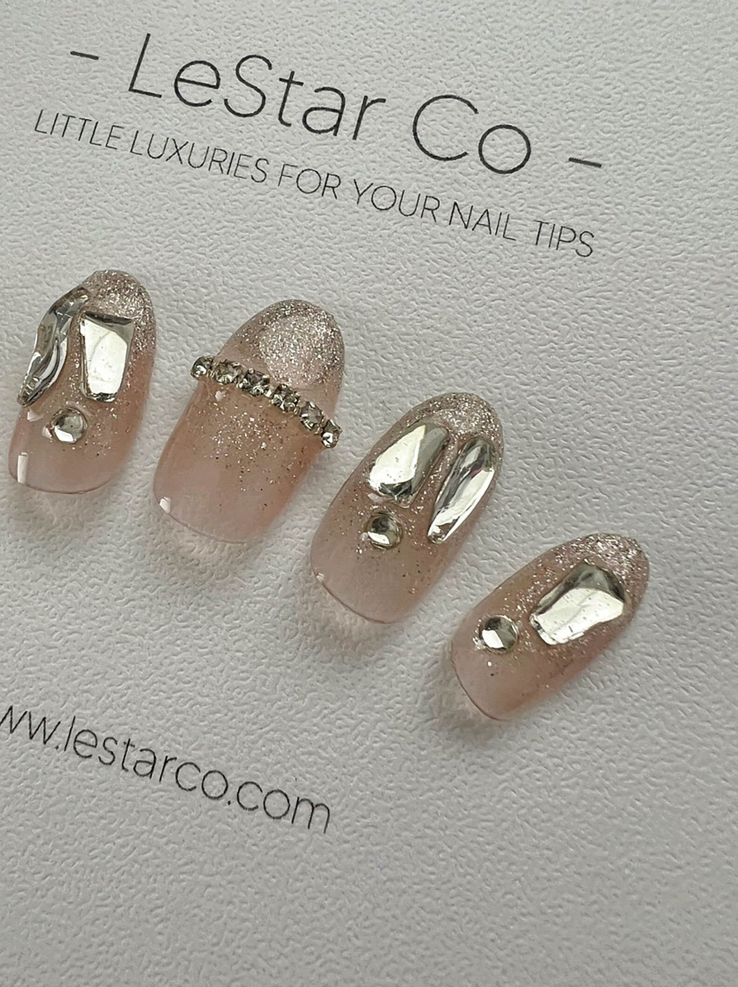 Reusable Grey and Silver Heart | Premium Press on Nails Gel | Fake Nails | Cute Fun Colorful Colorful Gel Nail Artist faux nails xx218