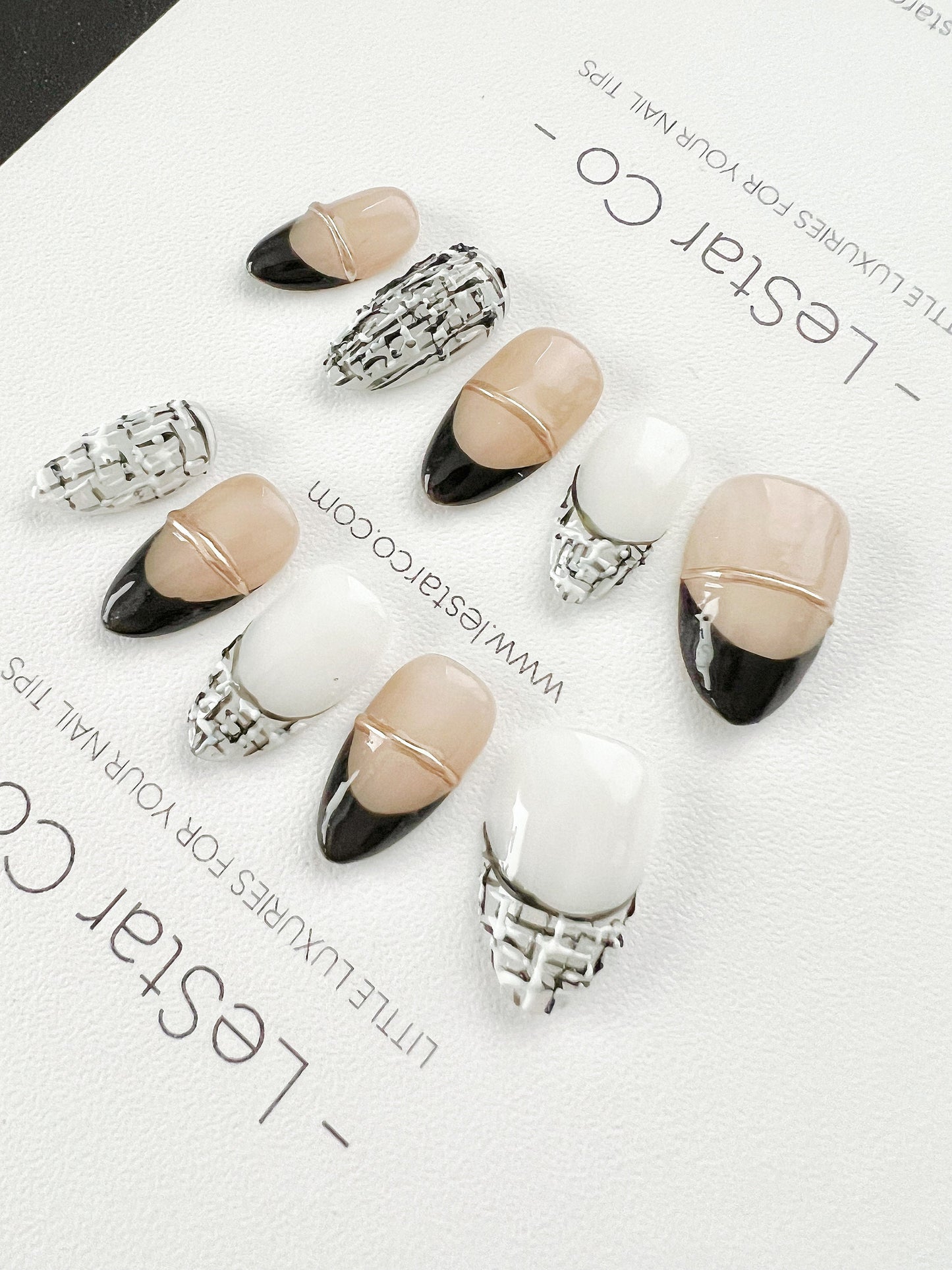 Reusable Black White Woolen | Premium Press on Nails Gel | Fake Nails | Cute Fun Colorful Gel Nail Artist faux nails ML277