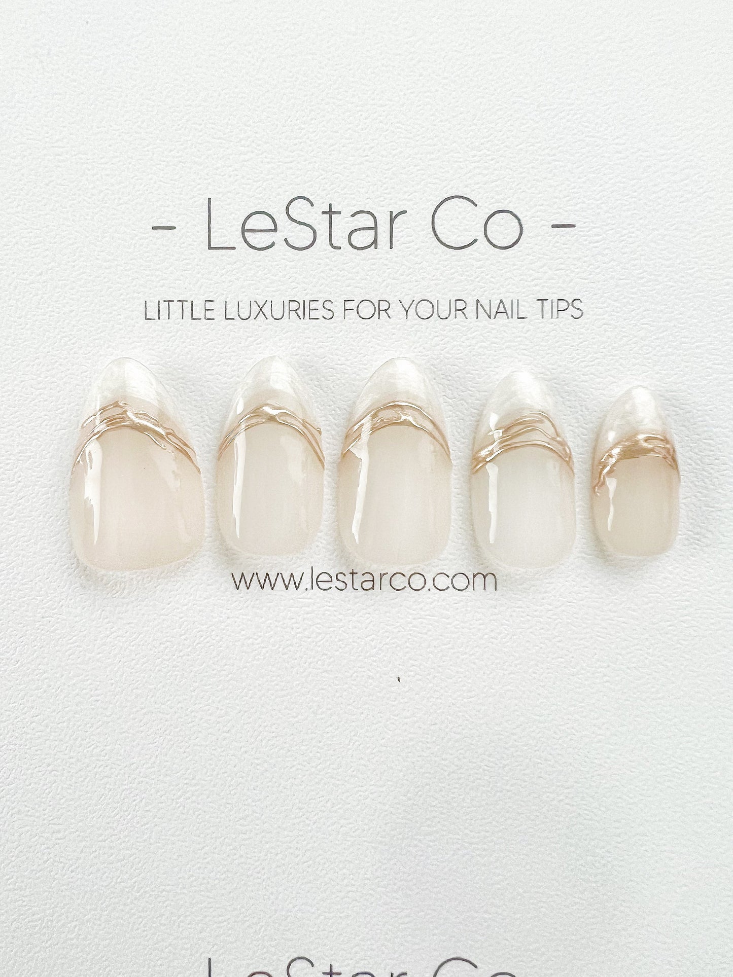 Reusable Pearl Royale | Premium Press on Nails Gel | Fake Nails | Cute Fun Colorful Gel Nail Artist faux nails ML299