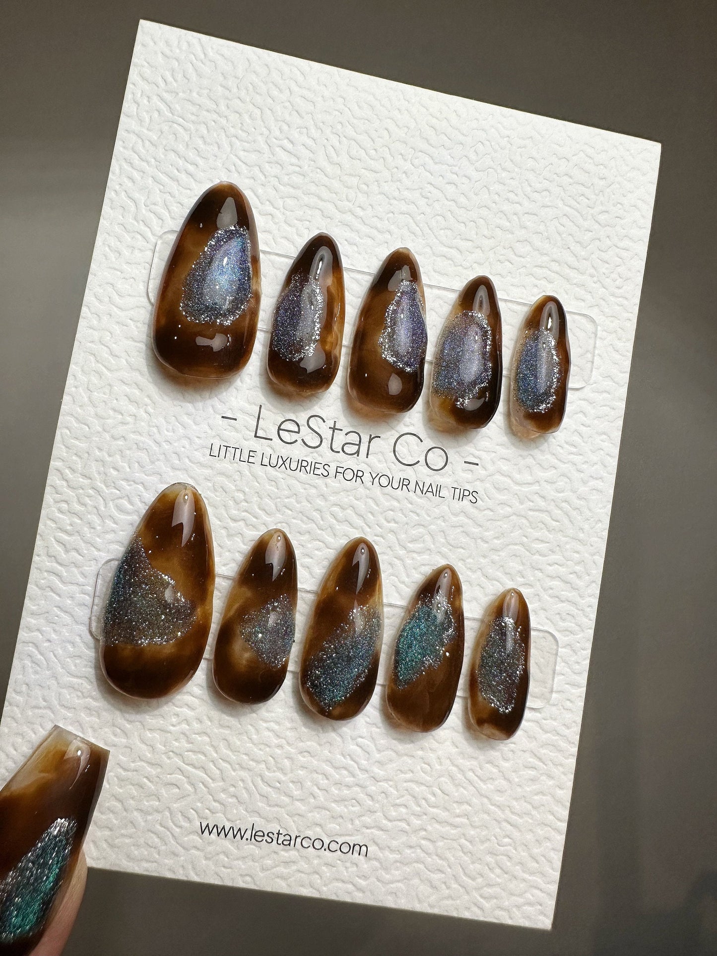 Reusable Living on Mars | Premium Short Press on Nails Gel Manicure | Fake Nails | Handmade | Lestarco faux nails TMR395