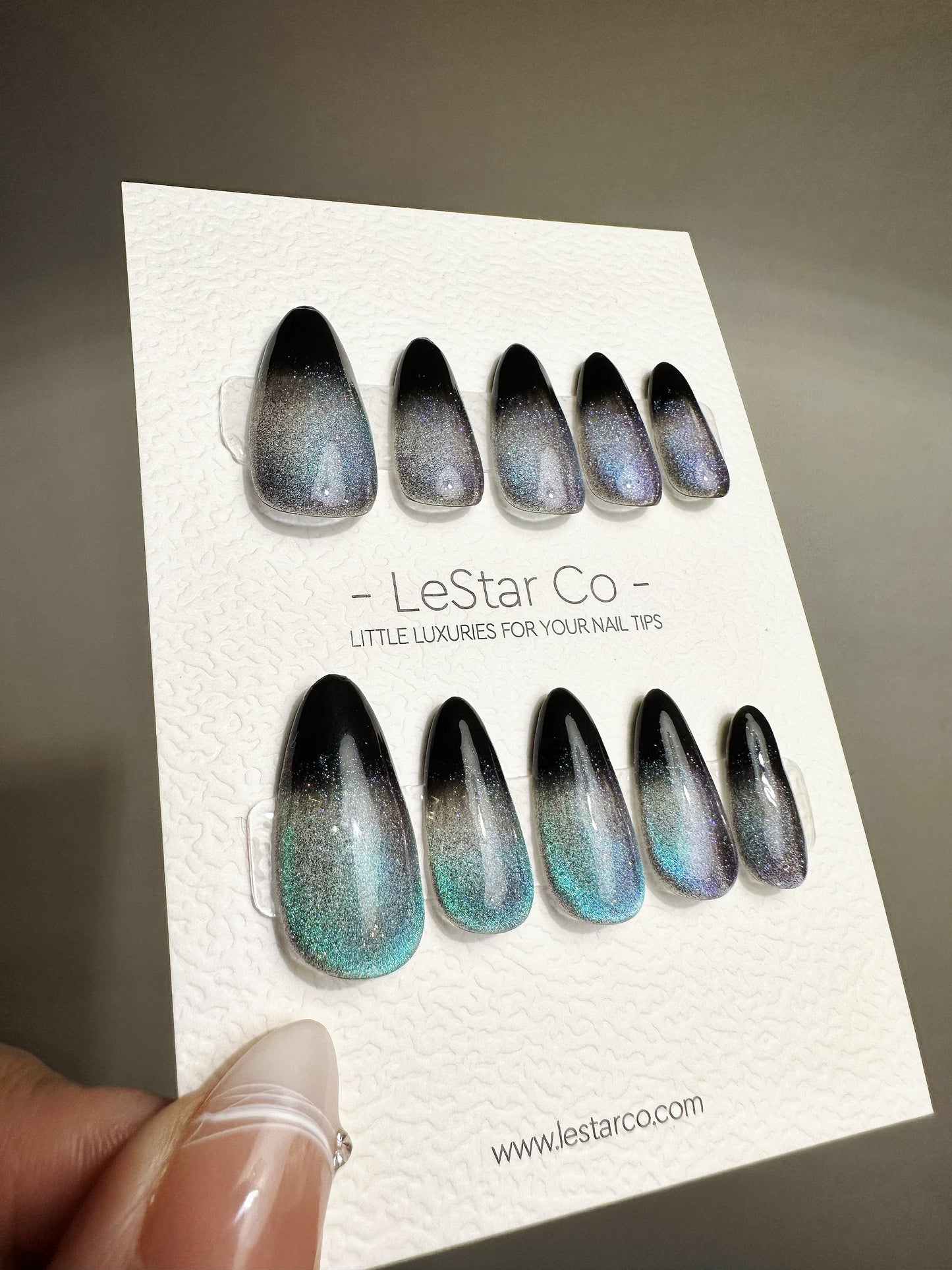 Reusable Never Mind Black Ombre Purple Green Cat Eye Effect| Premium Press on Nails Gel | Fake Nails | Gel Nail Artist faux nails TMR413