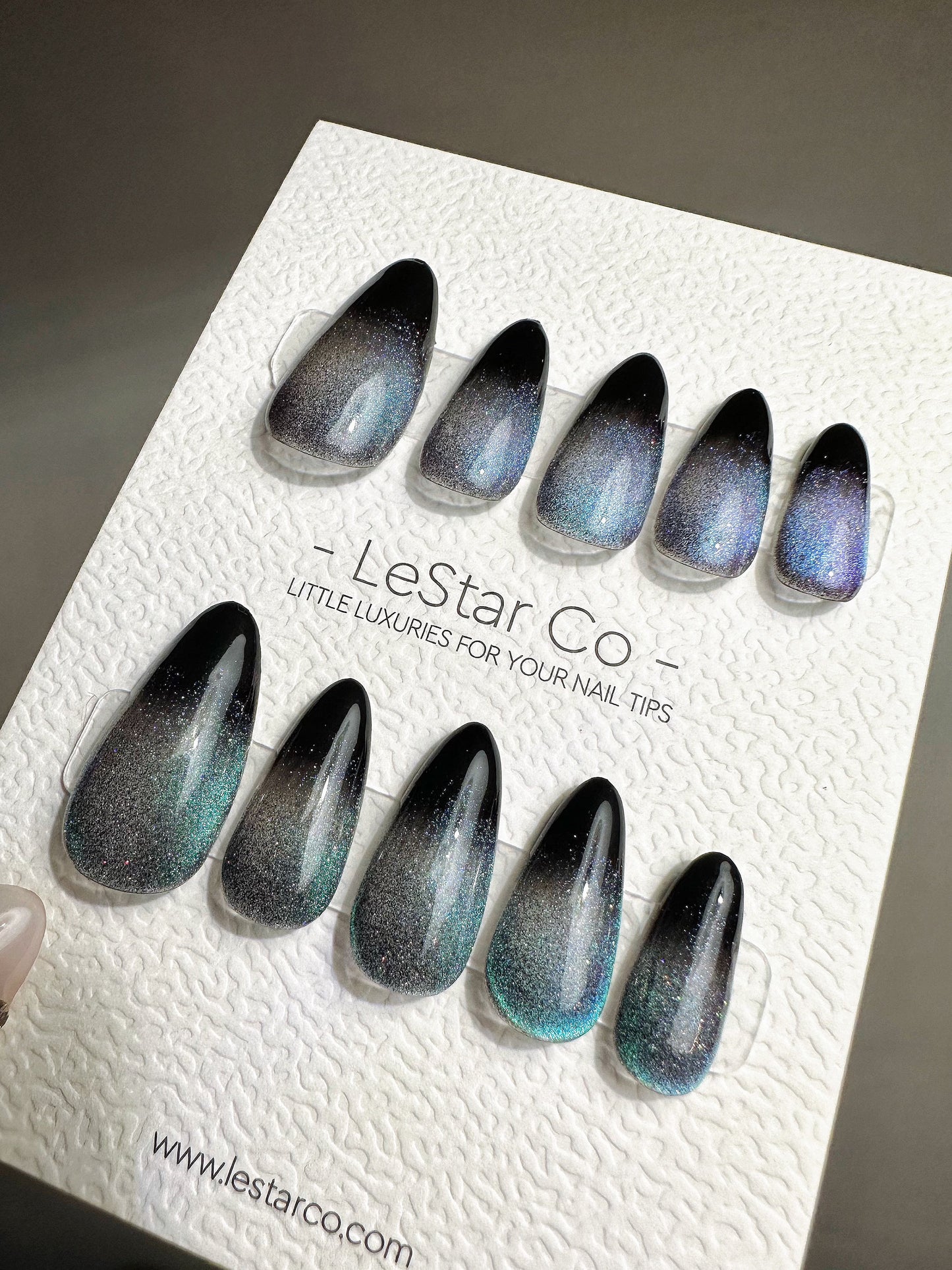 Reusable Never Mind Black Ombre Purple Green Cat Eye Effect| Premium Press on Nails Gel | Fake Nails | Gel Nail Artist faux nails TMR413
