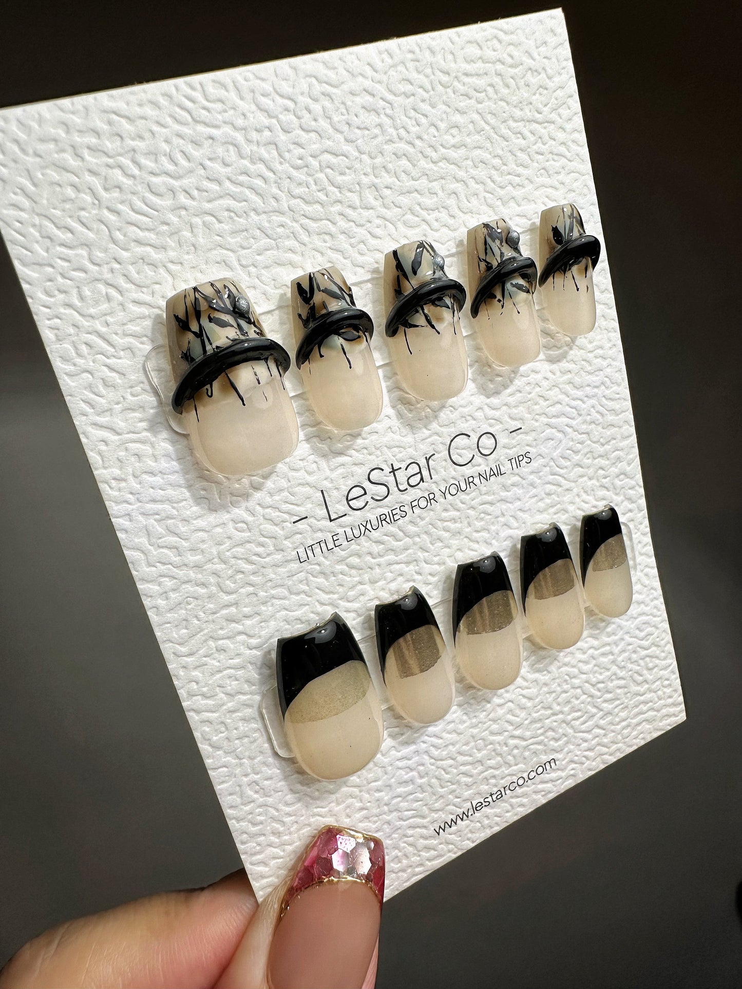 Reusable Zigzag Zen French Tip | Premium Handmade Press on Nails Gel | Fake Nails | Cute Fun Colorful Gel Nail Artist faux nails QN455