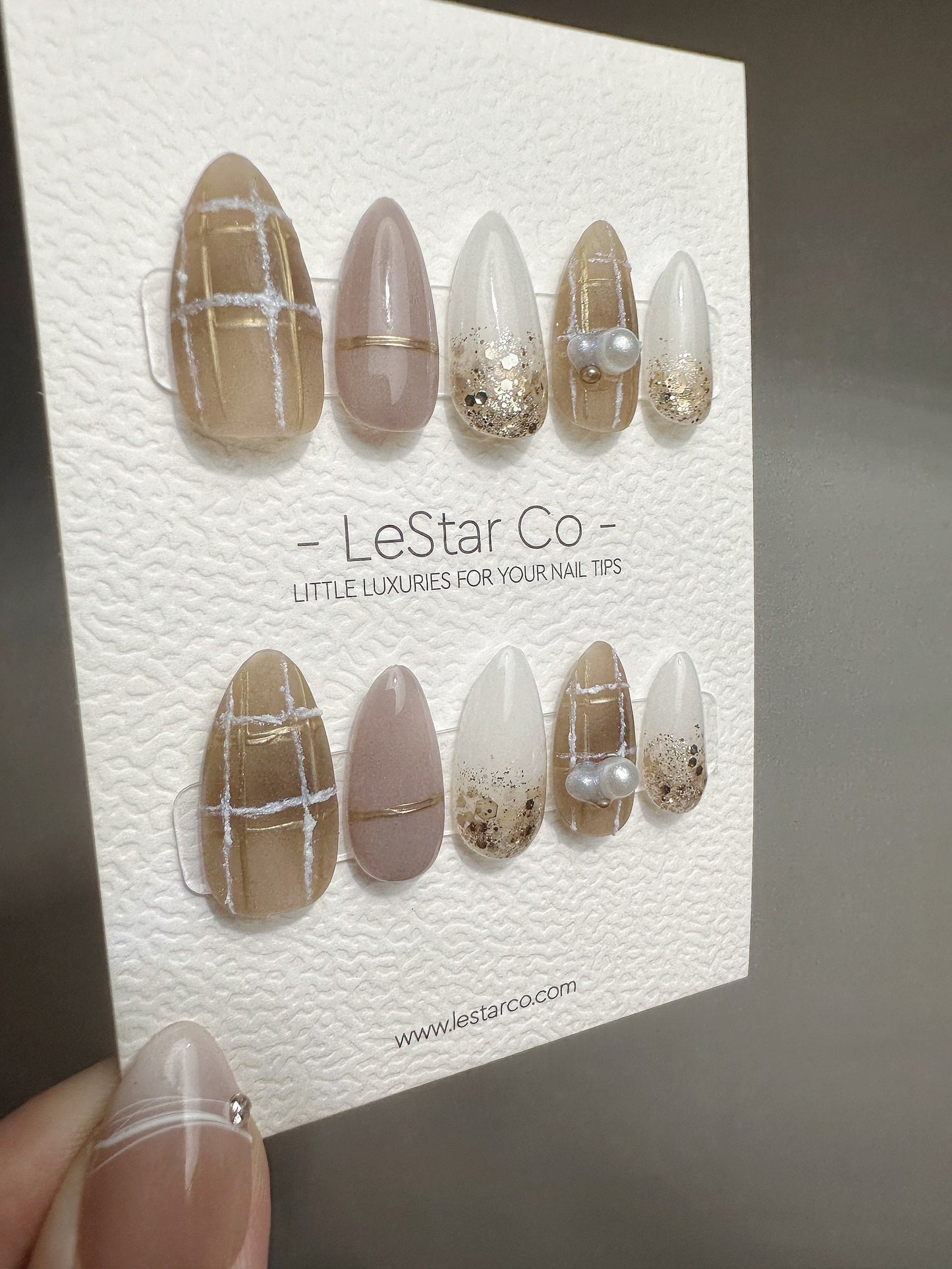 Reusable Nude Language Sophisticated Modern | Nails Premium Press on Nails Gel Manicure | Fake Nails | Handmade | Lestarco faux nails QN428