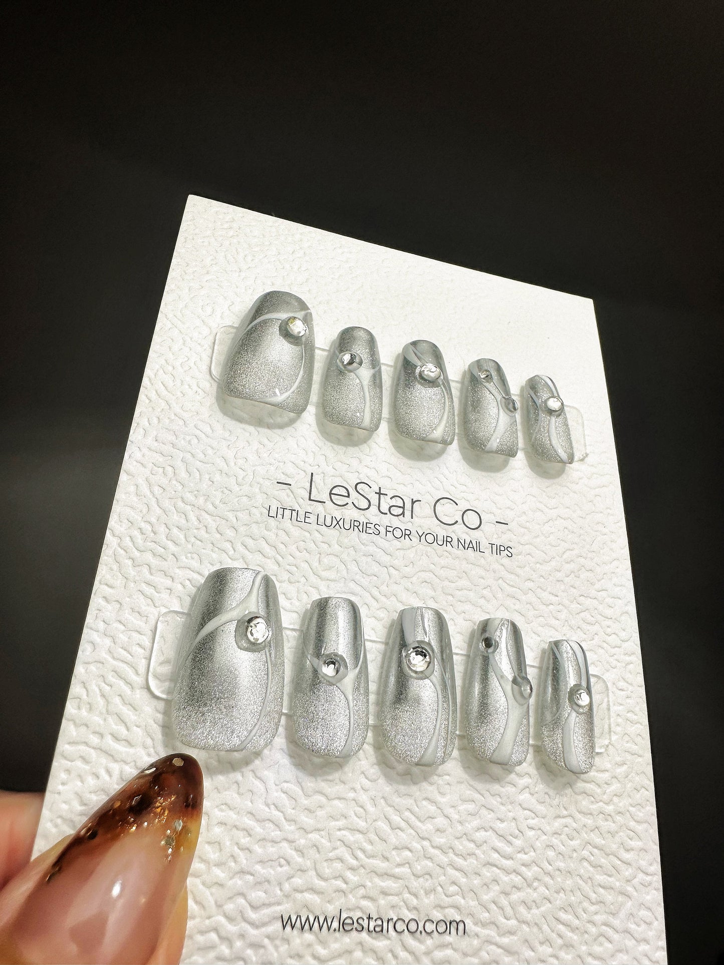 Reusable Silver Mirage Cat Eye Effect | Premium Press on Nails Gel | Fake Nails | Cute Fun Colorful Gel Nail faux nails QN470