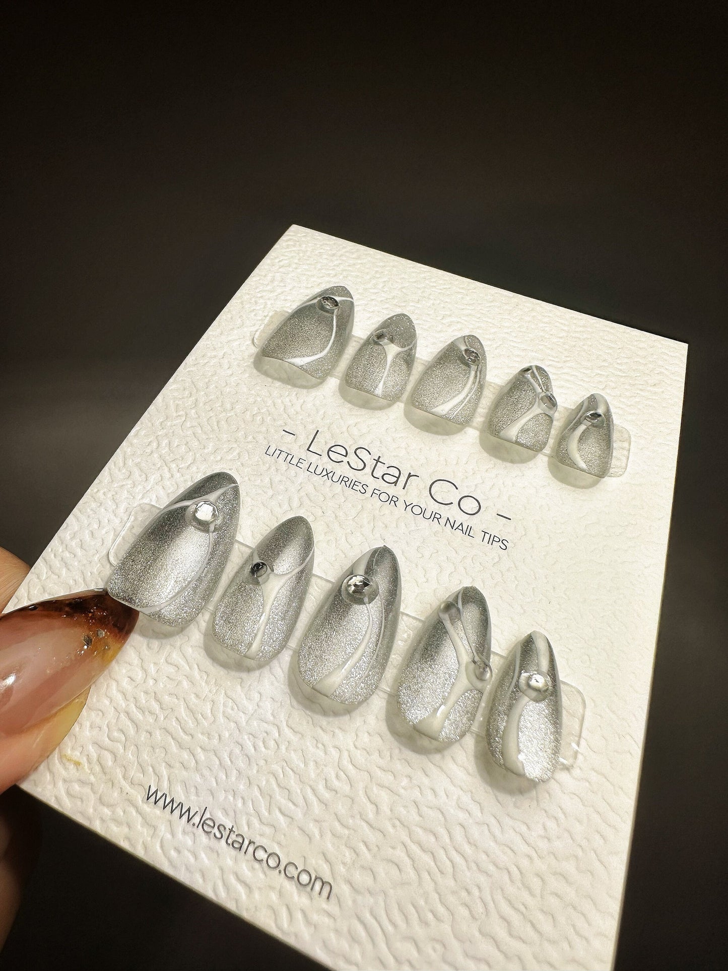 Reusable Silver Mirage Cat Eye Effect | Premium Press on Nails Gel | Fake Nails | Cute Fun Colorful Gel Nail faux nails QN470
