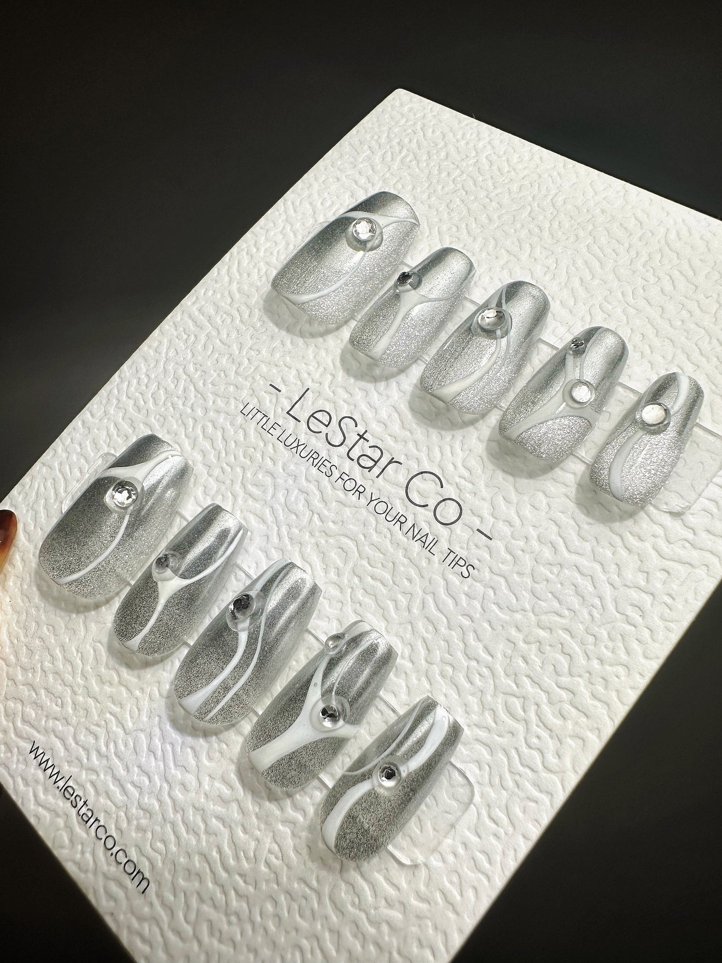 Reusable Silver Mirage Cat Eye Effect | Premium Press on Nails Gel | Fake Nails | Cute Fun Colorful Gel Nail faux nails QN470