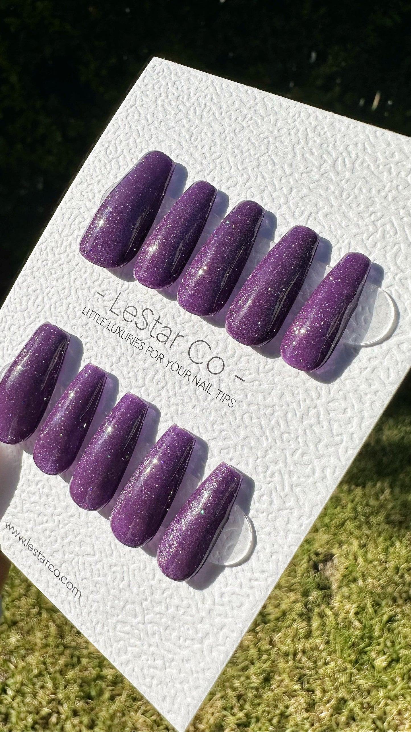 Reusable Grape Glitter Cat Eye Effect| Nails Premium Press on Nails Gel Manicure | Fake Nails | Handmade | Lestarco faux nails 490zz