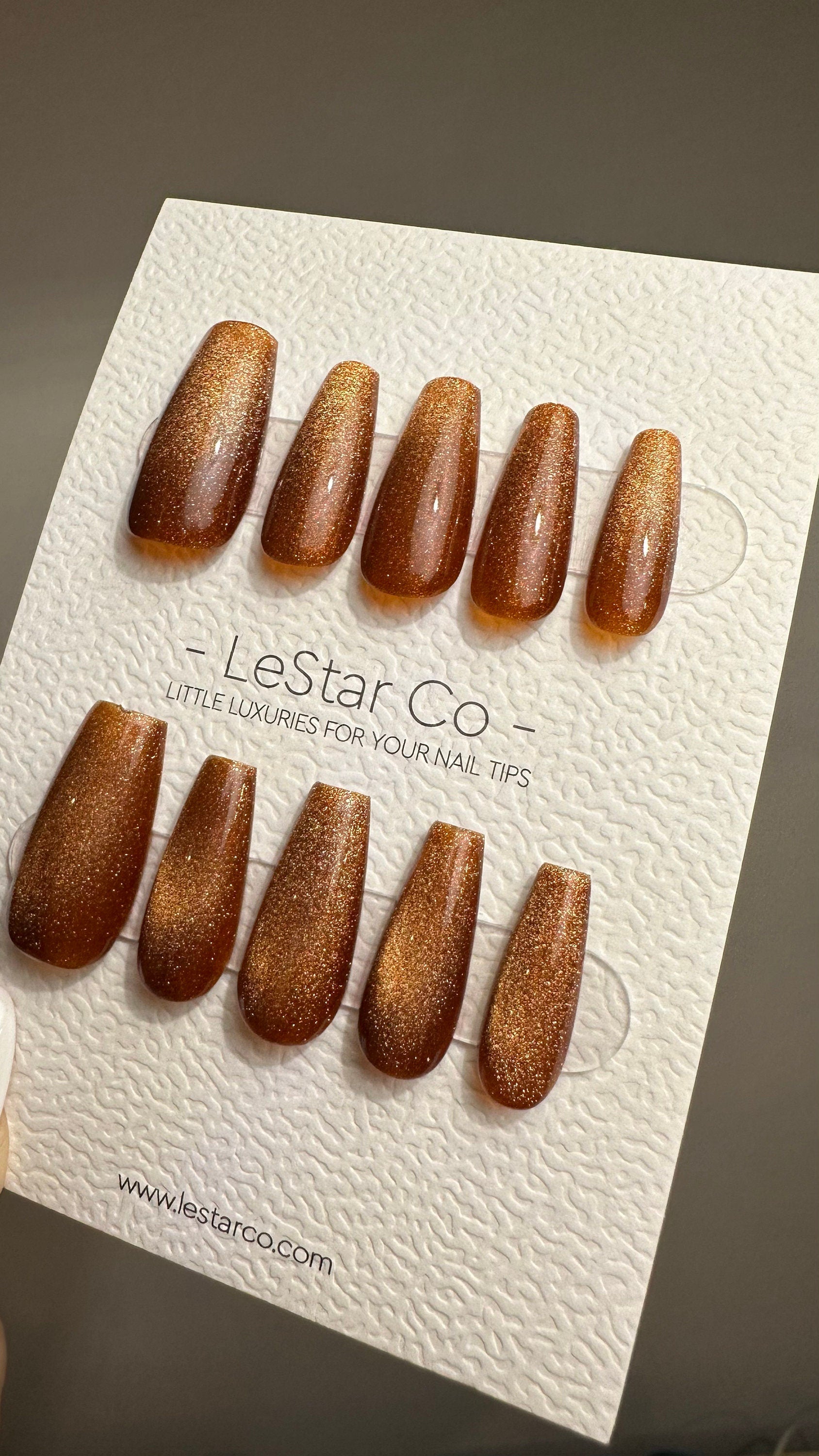 Reusable Sparkling Amber Cat eye | Nails Premium Press on Nails Gel Manicure | Fake Nails | Handmade | Lestarco faux nails TMR517