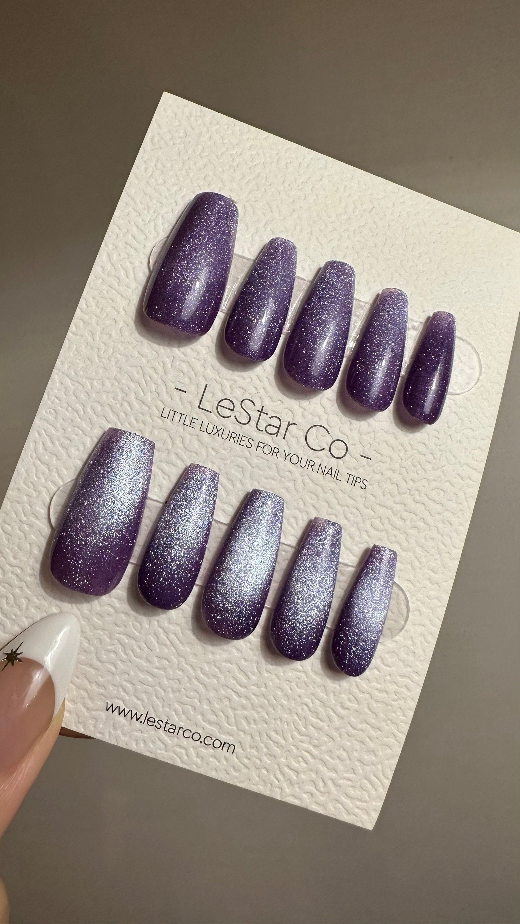 Reusable Lavender Lustre Purple Cat eye | Nails Premium Press on Nails Gel Manicure | Fake Nails | Handmade | Lestarco faux nails TMR516