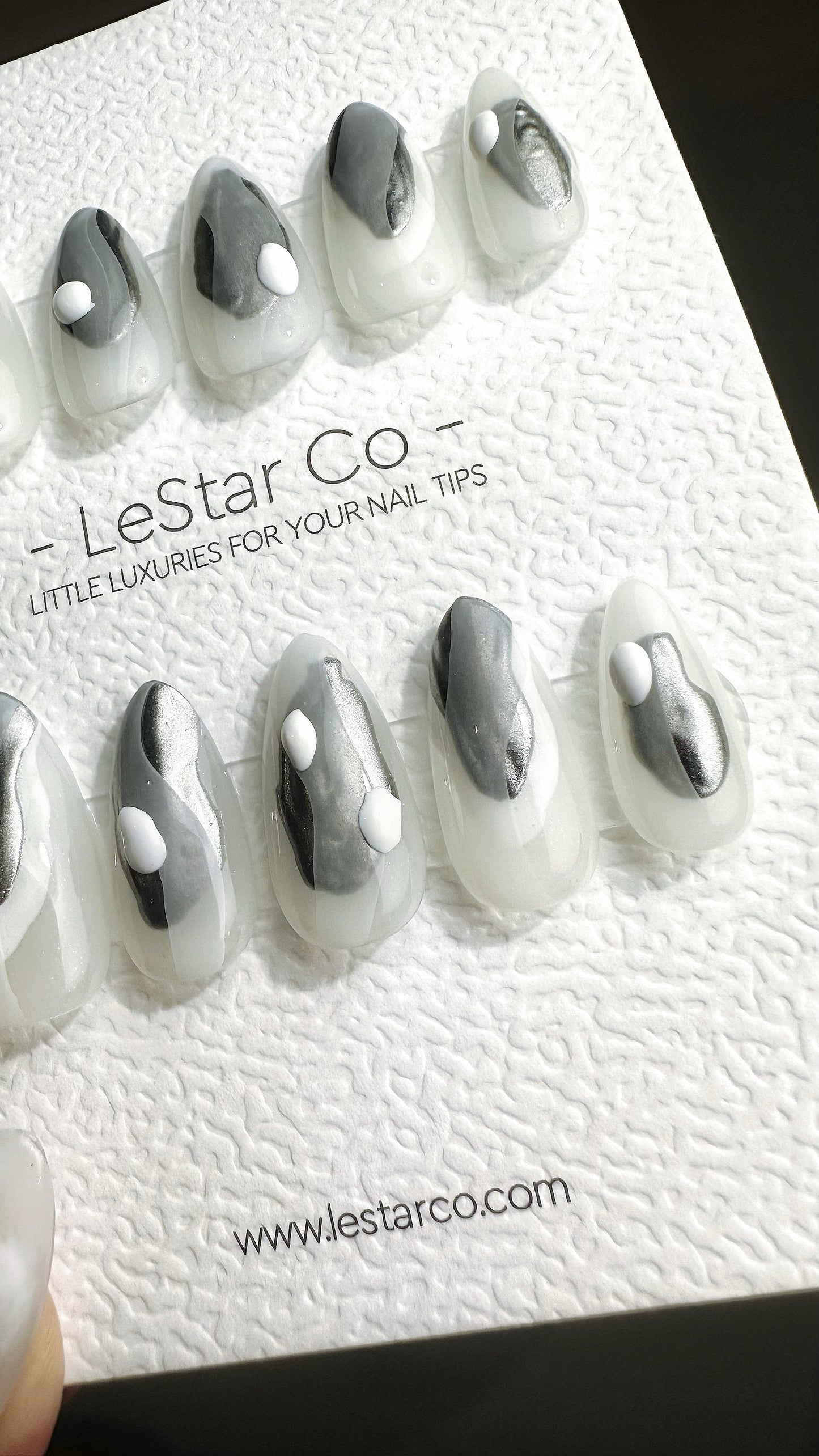 Reusable Galactic Silver Waves | Premium Press on Nails Gel | Fake Nails | Handprint Pressons Prom/Event/Birthday Nails ML668